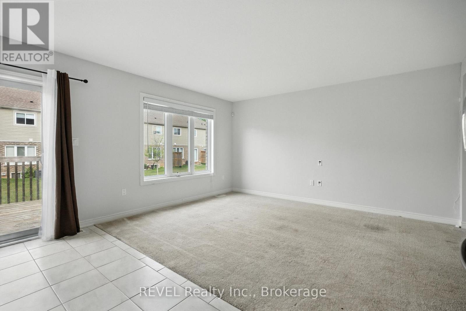 27 - 340 Prospect Point Road N, Fort Erie, Ontario  L0S 1N0 - Photo 11 - X12263875