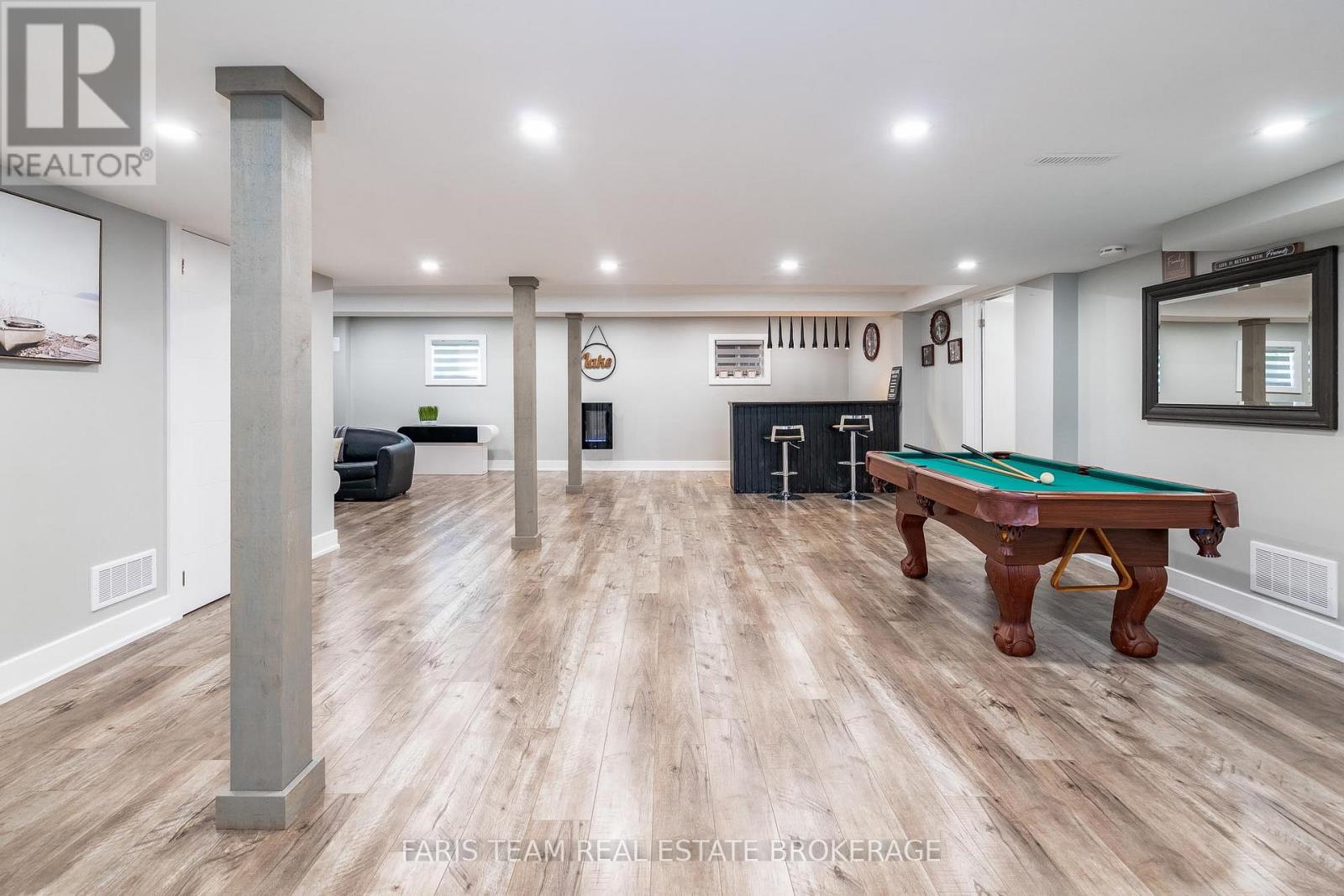 64 Royal Beech Drive, Wasaga Beach, Ontario  L9Z 1H3 - Photo 18 - S12268511
