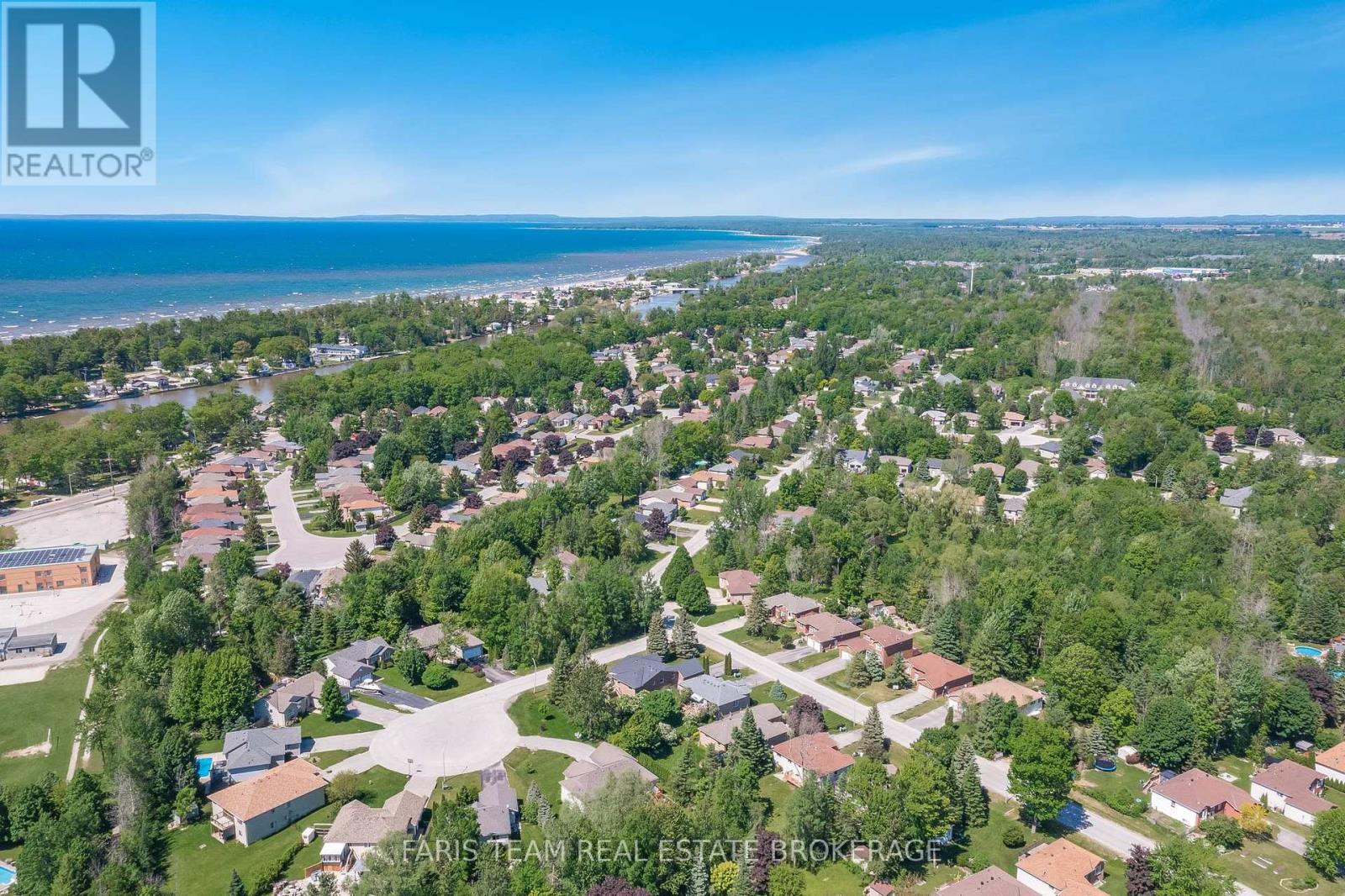 64 Royal Beech Drive, Wasaga Beach, Ontario  L9Z 1H3 - Photo 29 - S12268511