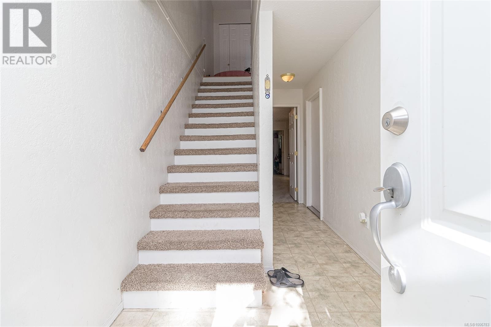 Property at 6164 Somenos Rd image 3