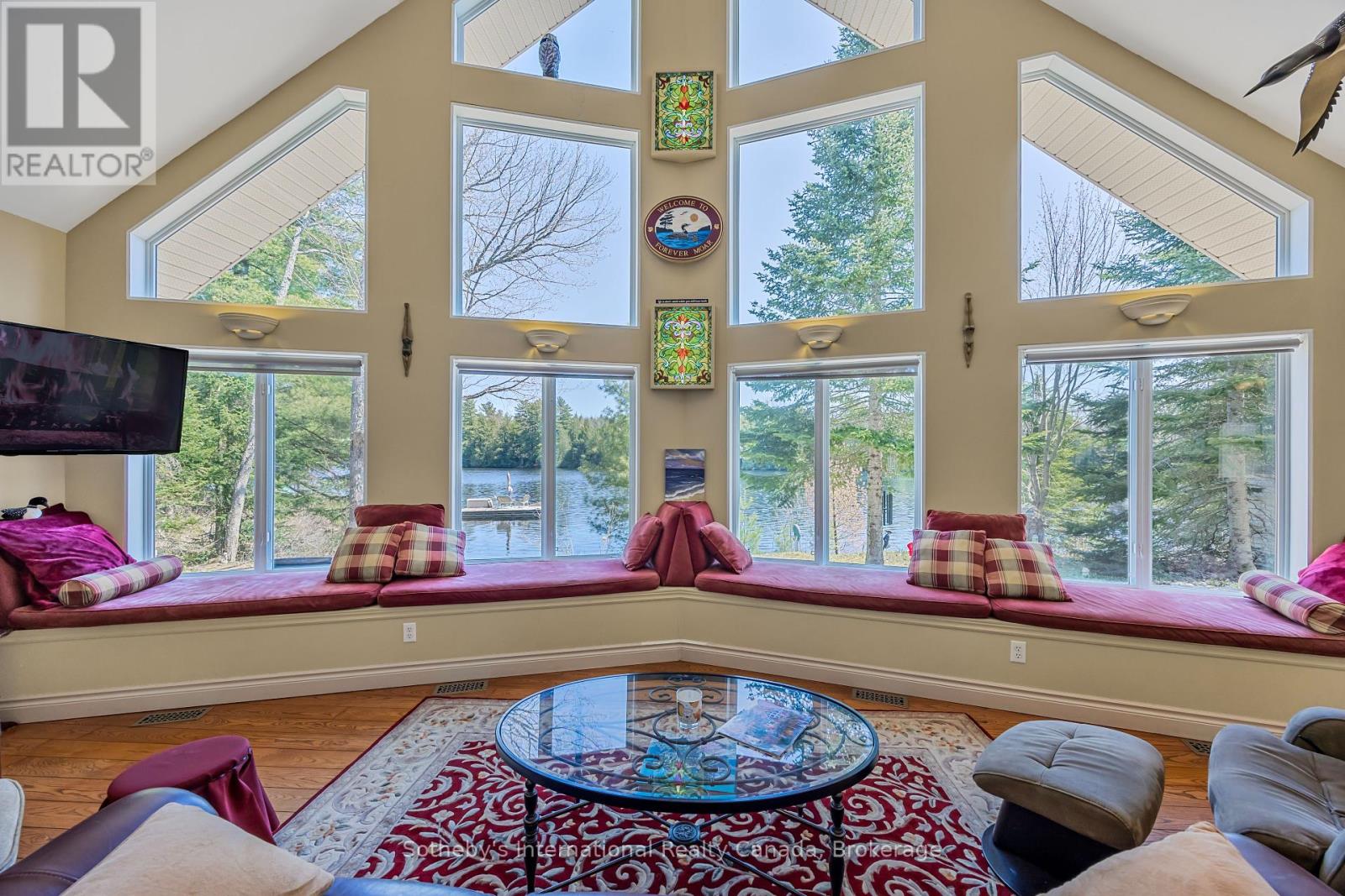 9 PAULS BAY ROAD, McDougall, Ontario