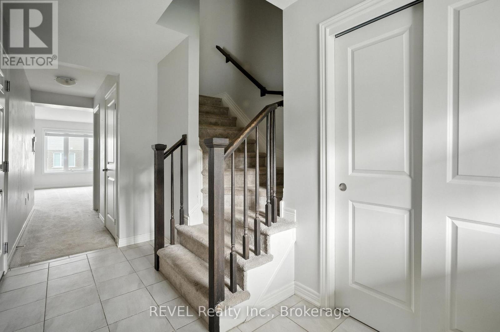 27 - 340 Prospect Point Road N, Fort Erie, Ontario  L0S 1N0 - Photo 6 - X12263875