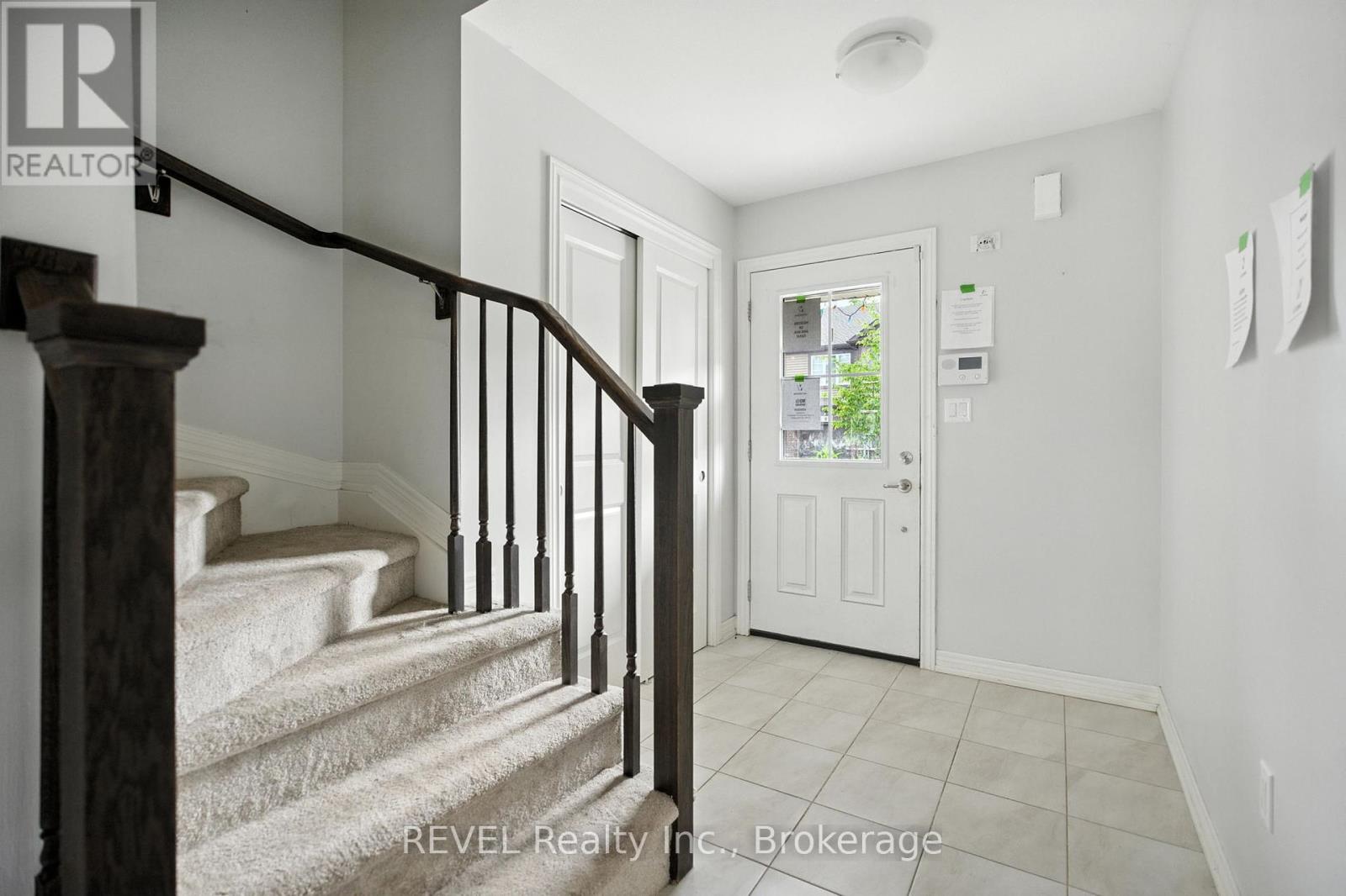 27 - 340 Prospect Point Road N, Fort Erie, Ontario  L0S 1N0 - Photo 5 - X12263875