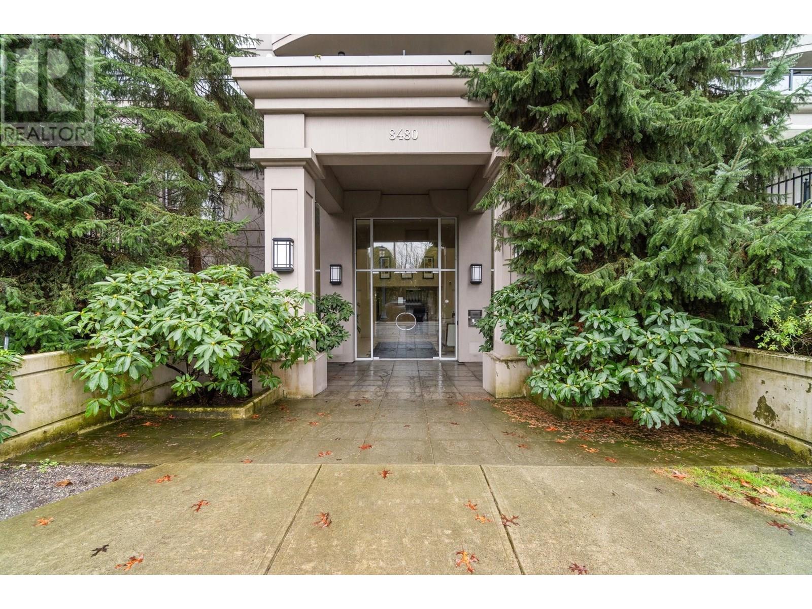 111 8480 Granville Avenue, Richmond, British Columbia  V6Y 4E8 - Photo 2 - R3024359