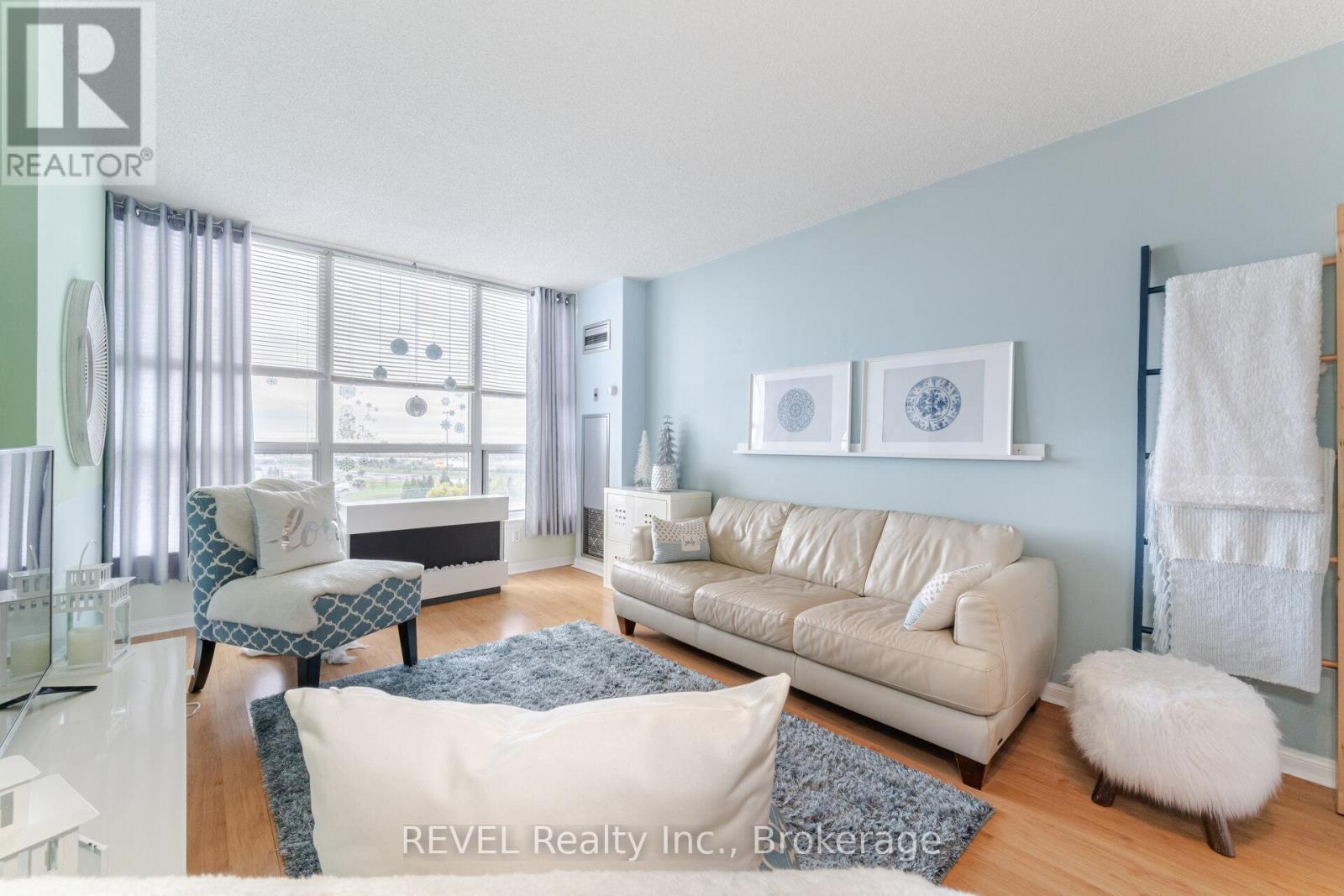 803 - 12 Laurelcrest Street, Brampton, Ontario  L6S 5Y4 - Photo 12 - W12271196