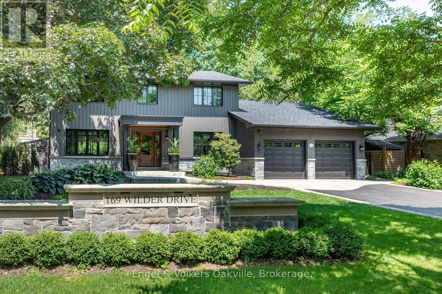 169 Wilder Drive, Oakville, Ontario  L6L 5G2 - Photo 1 - W12271177