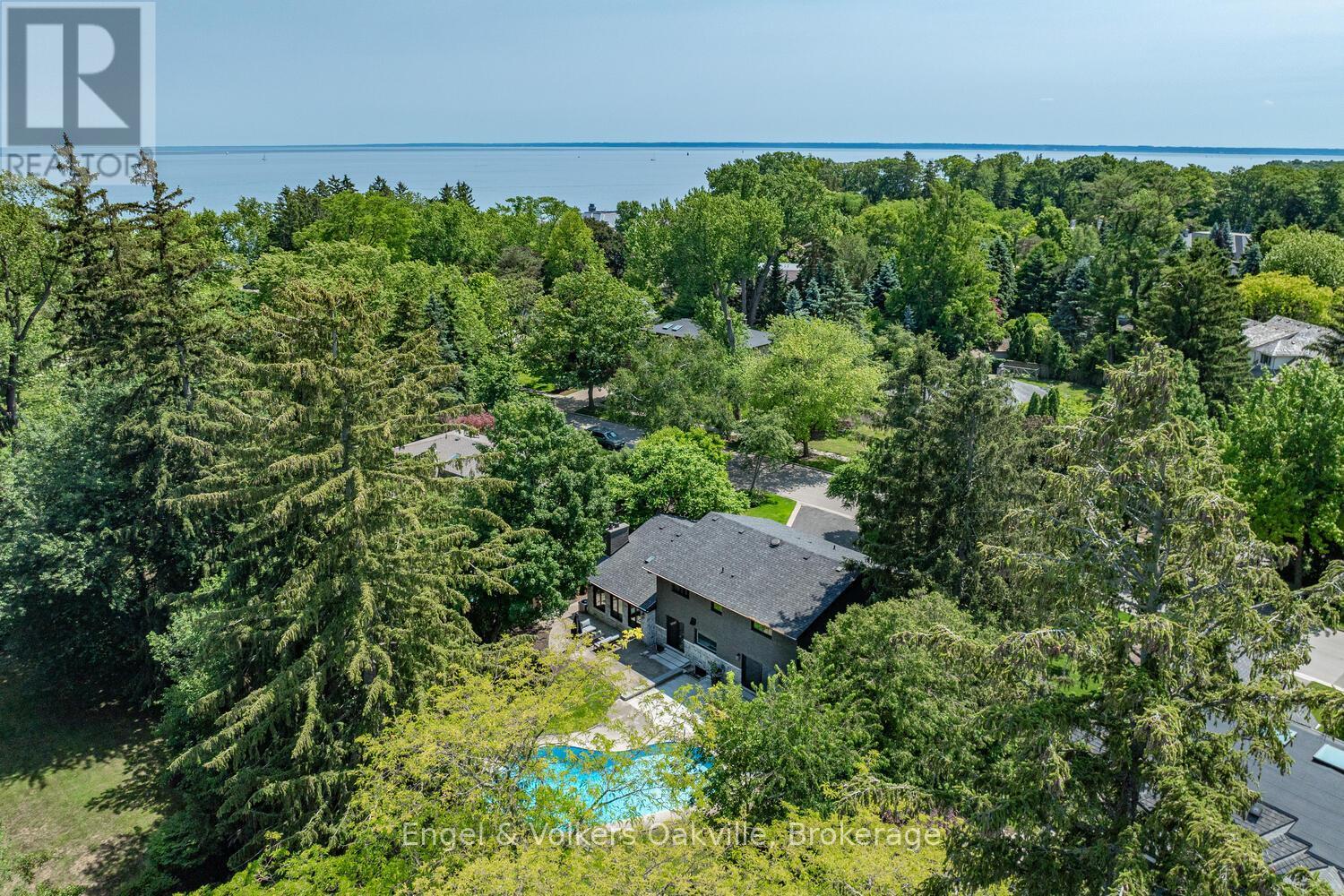 169 Wilder Drive, Oakville, Ontario  L6L 5G2 - Photo 42 - W12271177