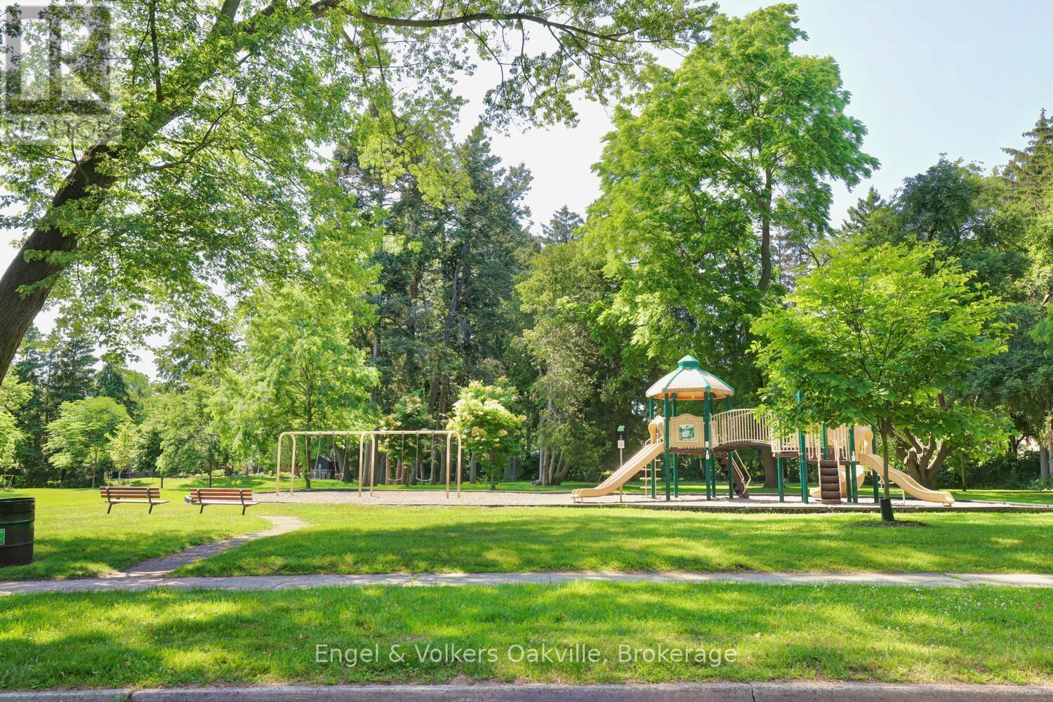 169 Wilder Drive, Oakville, Ontario  L6L 5G2 - Photo 46 - W12271177