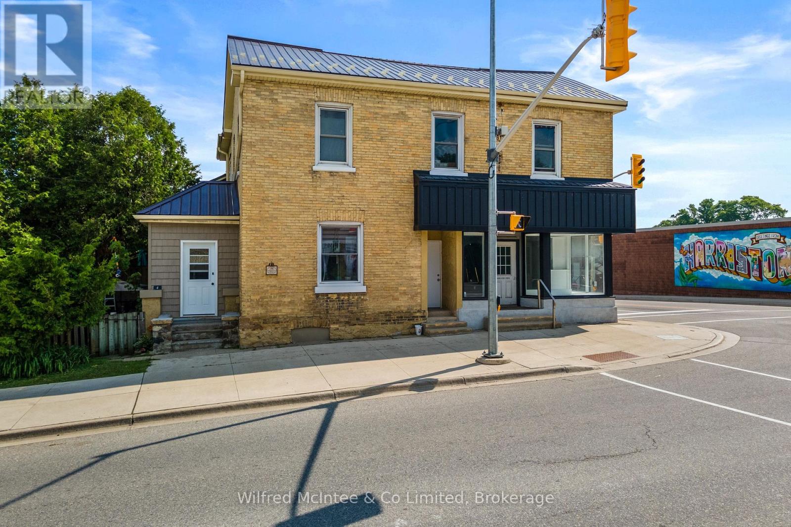 4 Elora Street N, Minto, Ontario  N0G 1Z0 - Photo 7 - X12271097