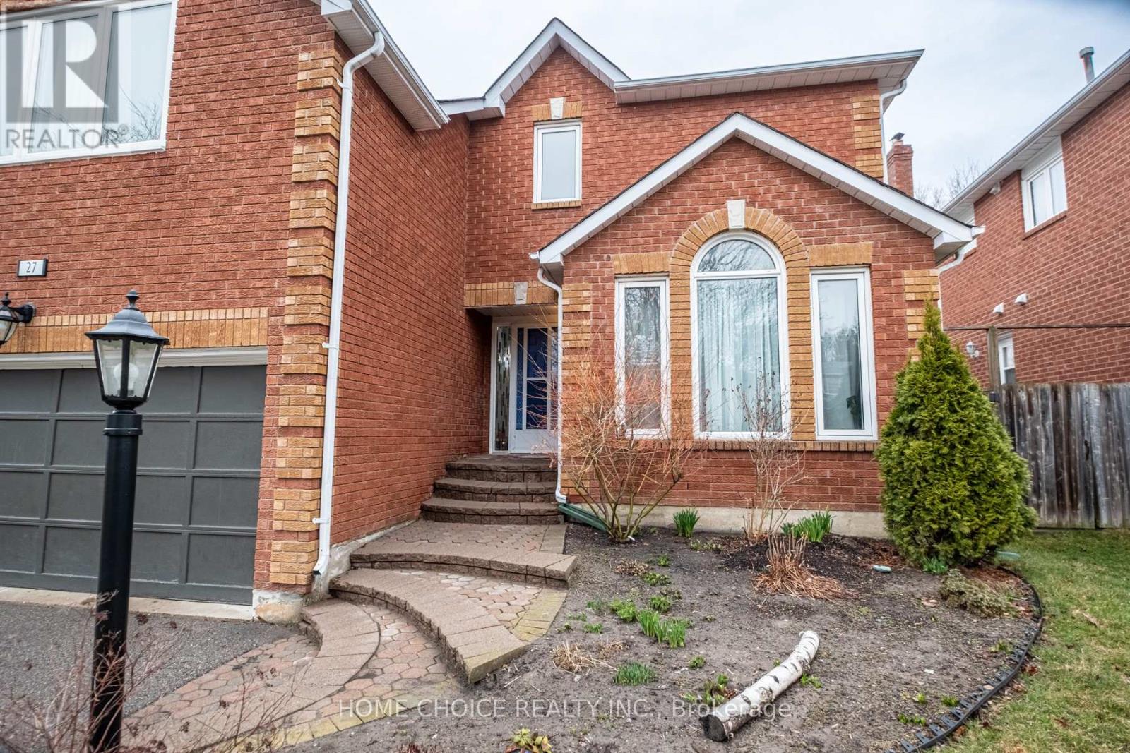 Property at 27 DONCASTER CRESCENT image 2