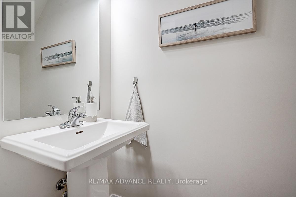 2170 Donald Cousens Parkway, Markham (Cornell), Ontario  L6B 1N9 - Photo 32 - N12271012