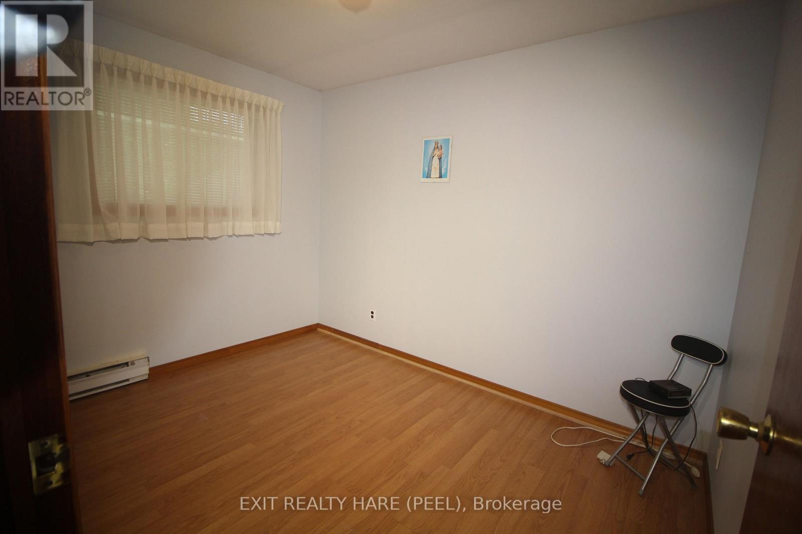 126 Woodward Drive, Tiny, Ontario  L0L 2J0 - Photo 8 - S12271046