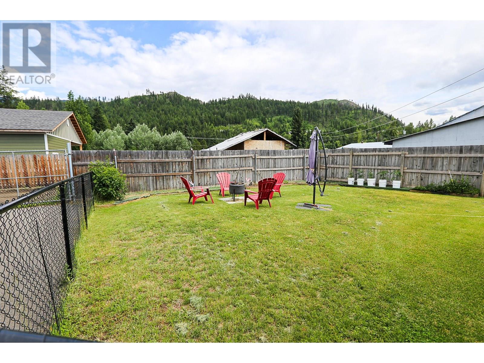 4614 Barriere Town Road, Barriere, British Columbia  V0E 1E0 - Photo 2 - 10350700