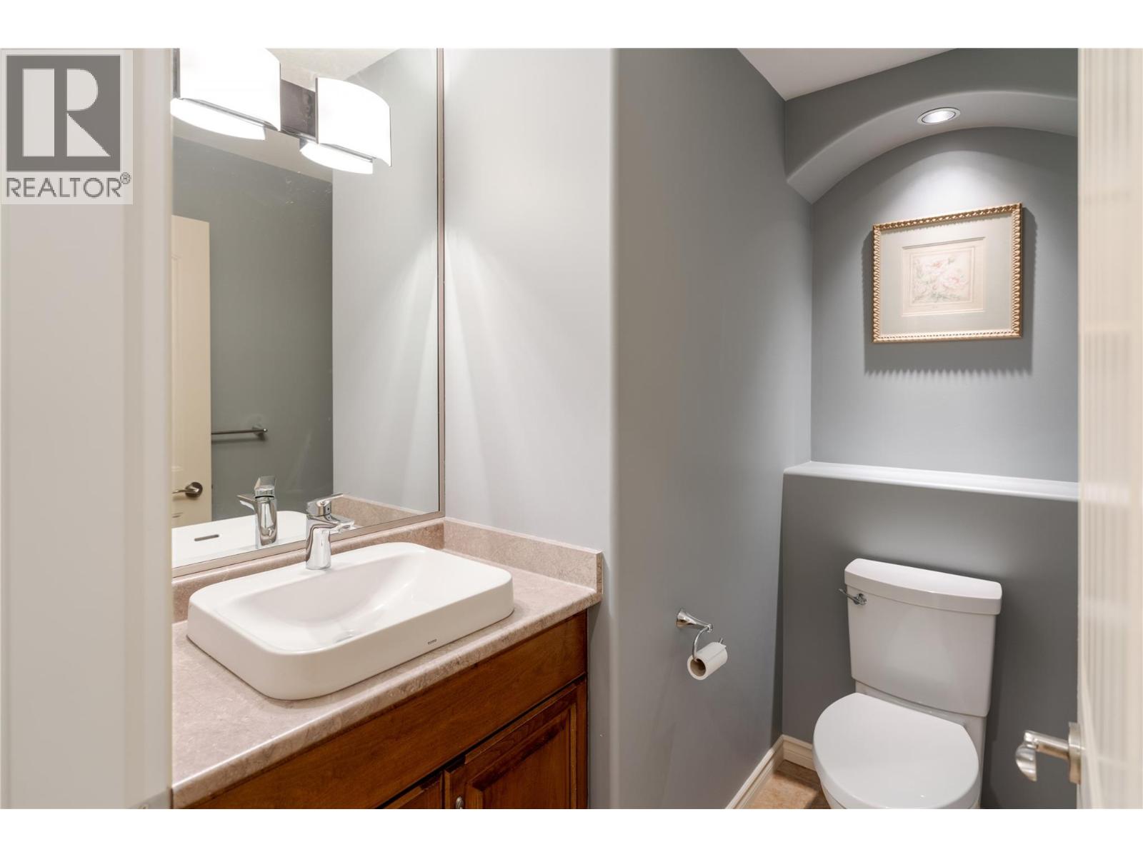 2464 Selkirk Drive, Kelowna, British Columbia  V1V 2R7 - Photo 24 - 10353721