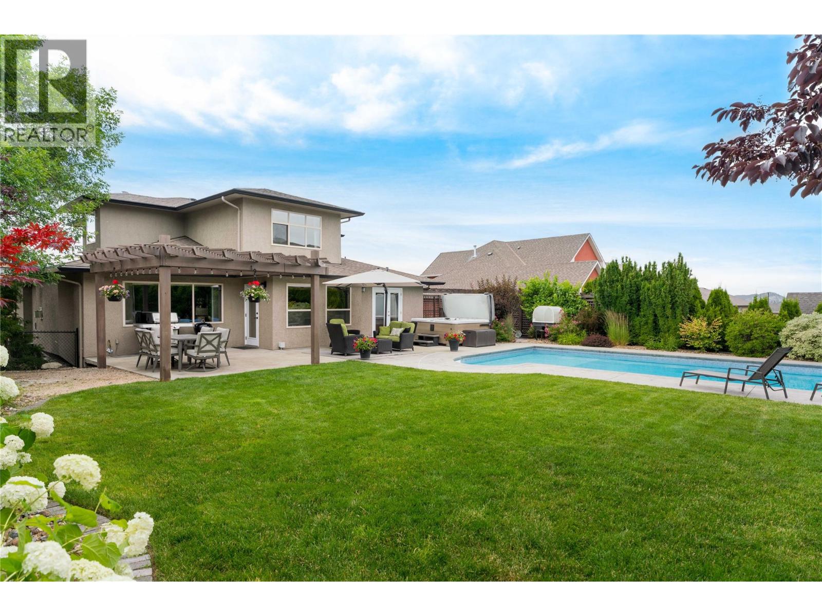 2464 Selkirk Drive, Kelowna, British Columbia  V1V 2R7 - Photo 18 - 10353721