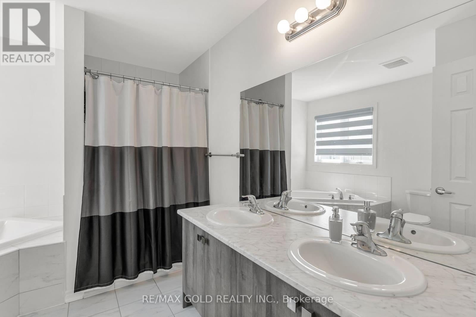1615 Marina Drive, Fort Erie, Ontario  L2A 5P2 - Photo 42 - X12270983