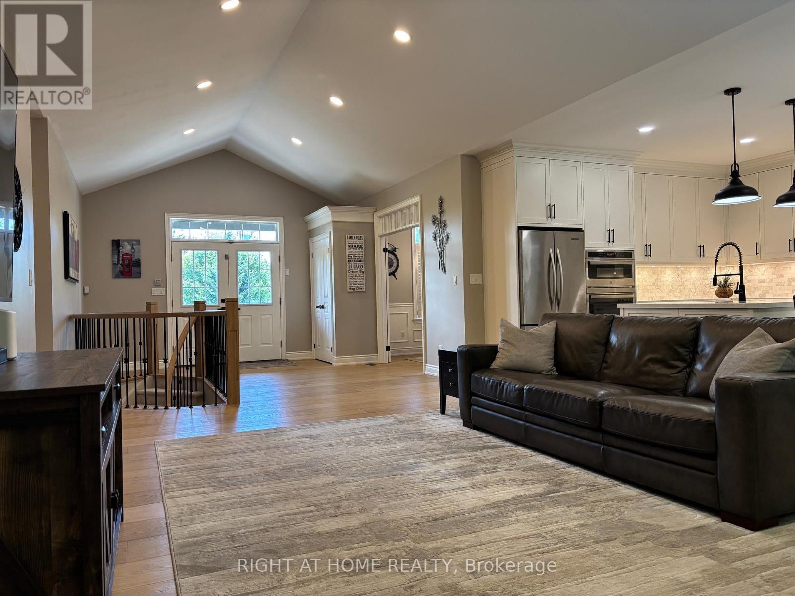 Property at 3727 OLD SCUGOG ROAD image 5