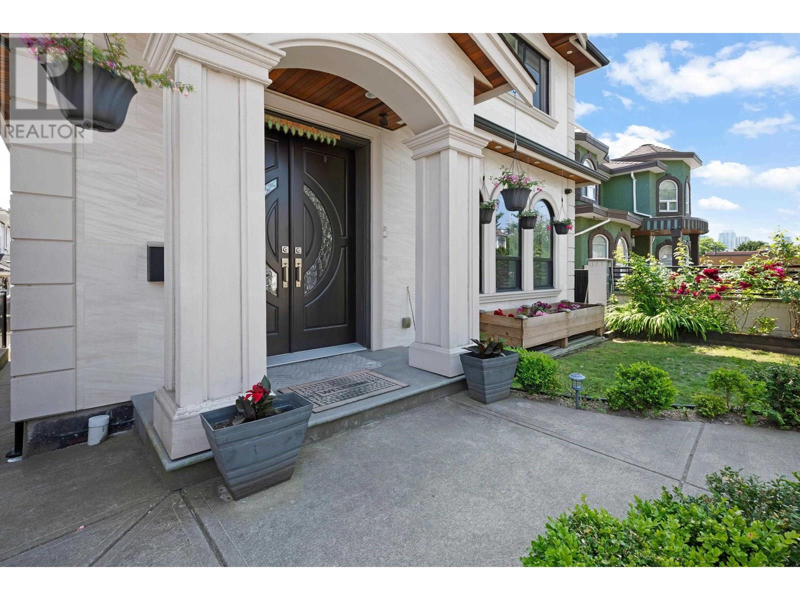 Property at 242 E 65TH AVENUE image 5