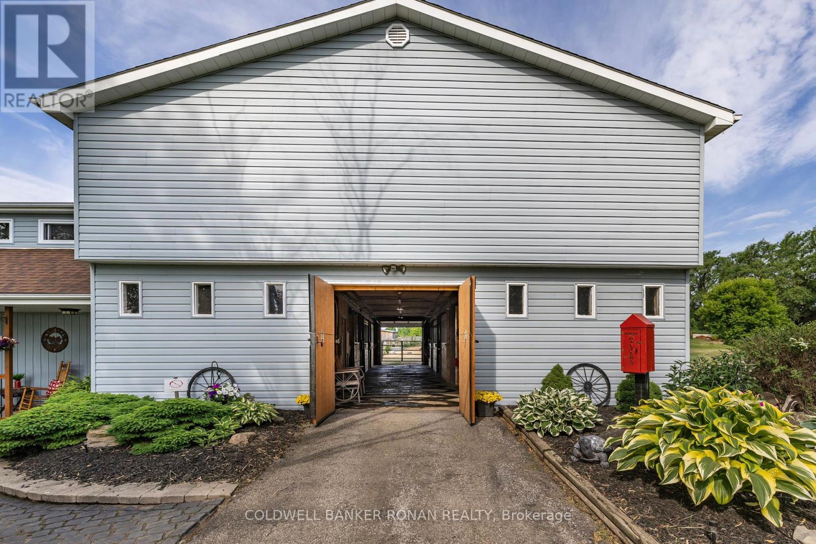 4582 Concession Road 5, Adjala-Tosorontio (Loretto), Ontario  L0G 1L0 - Photo 35 - N12271125
