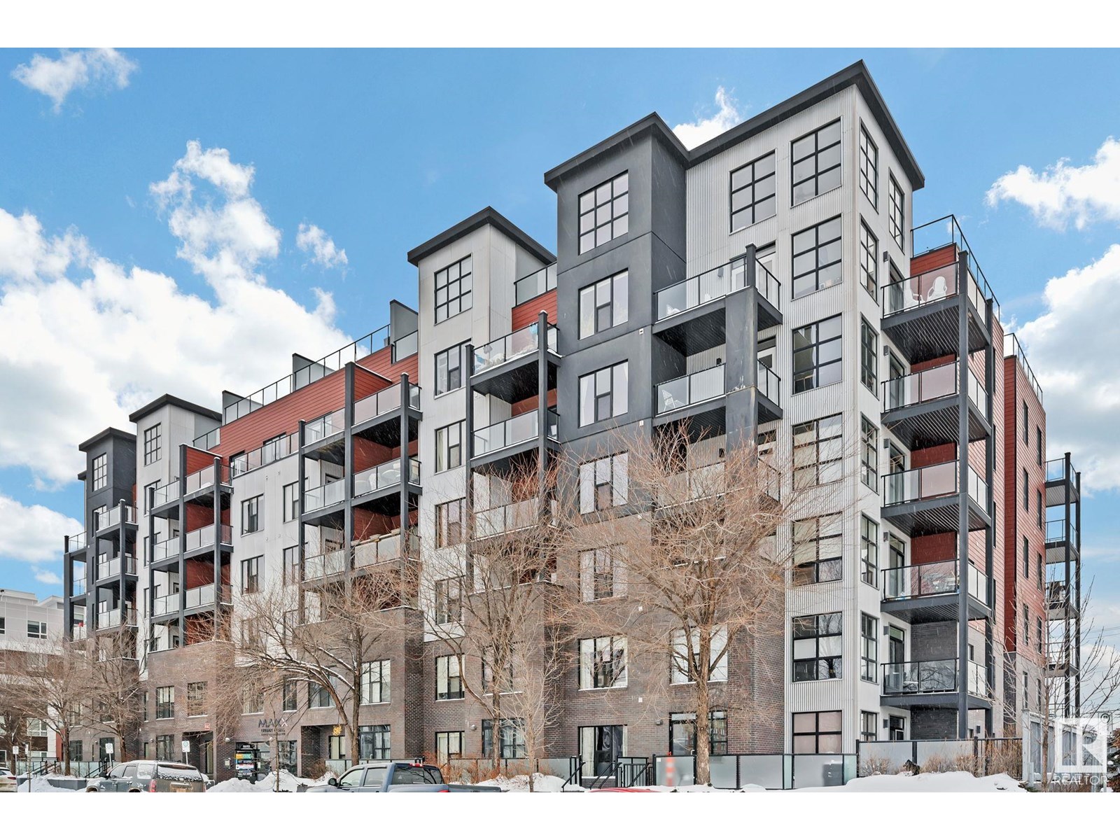 Property at #109 10518 113 ST NW NW image 3