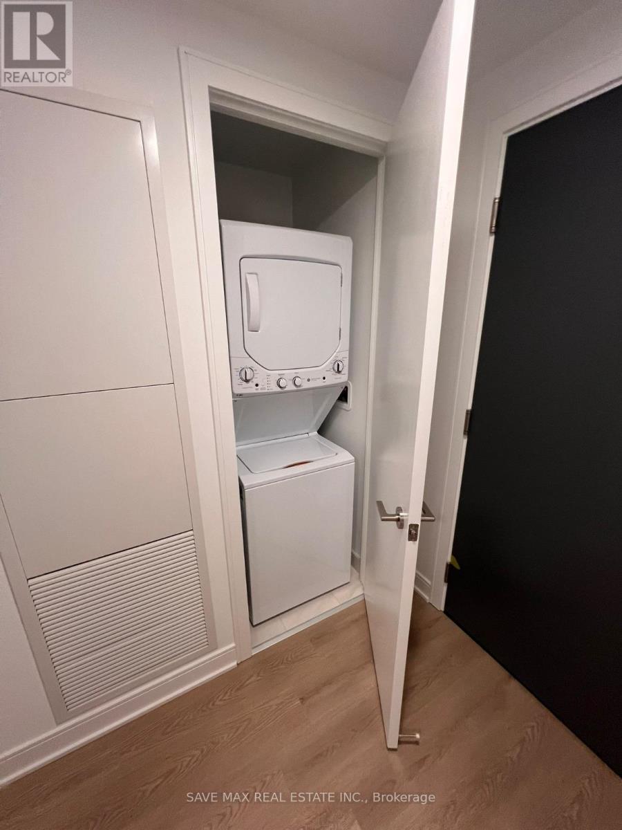 1206 - 86 Dundas Street E, Mississauga, Ontario  L5A 0B1 - Photo 18 - W12271094