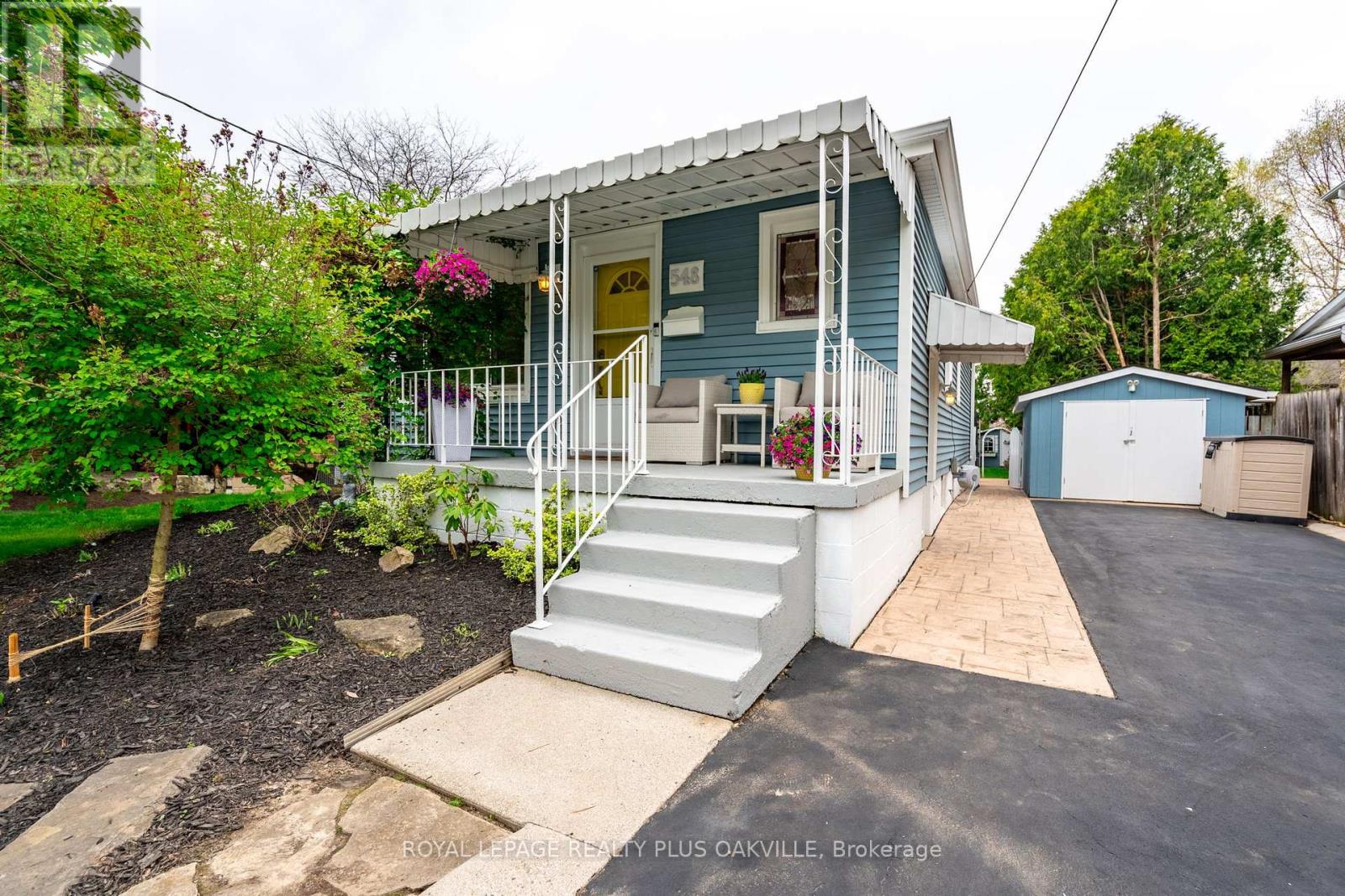 Property at 548 REGINA DRIVE image 4