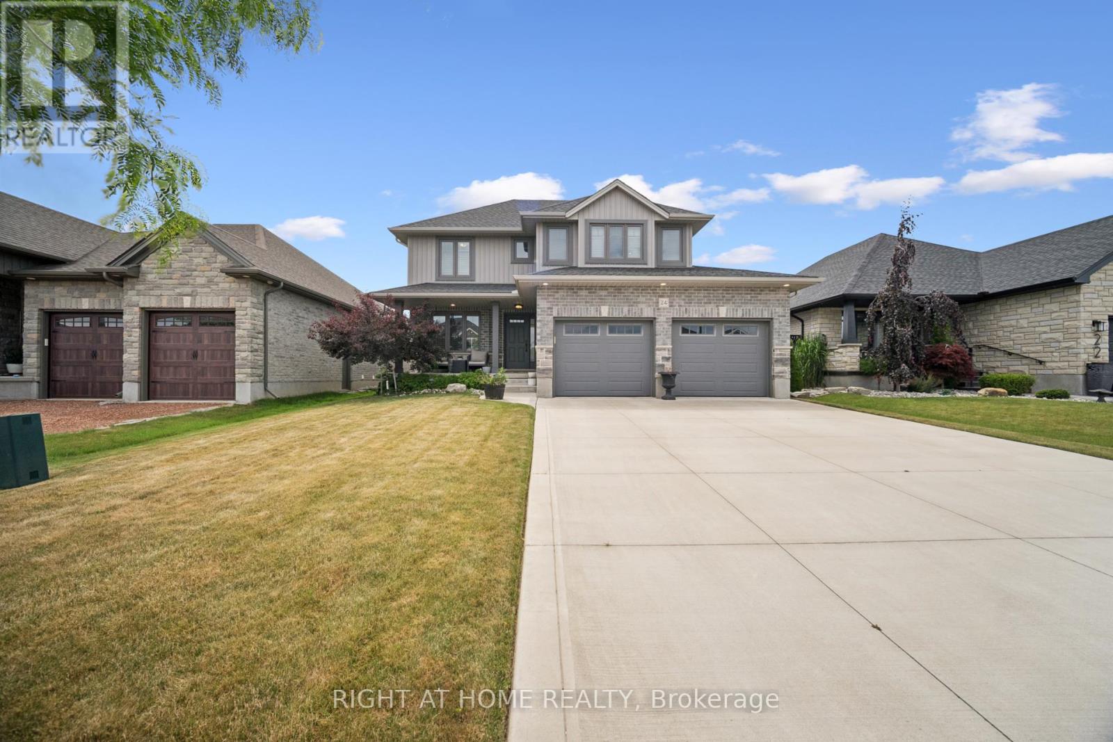 24 Oakmont Street, St. Thomas, Ontario  N5R 0G3 - Photo 35 - X12271085