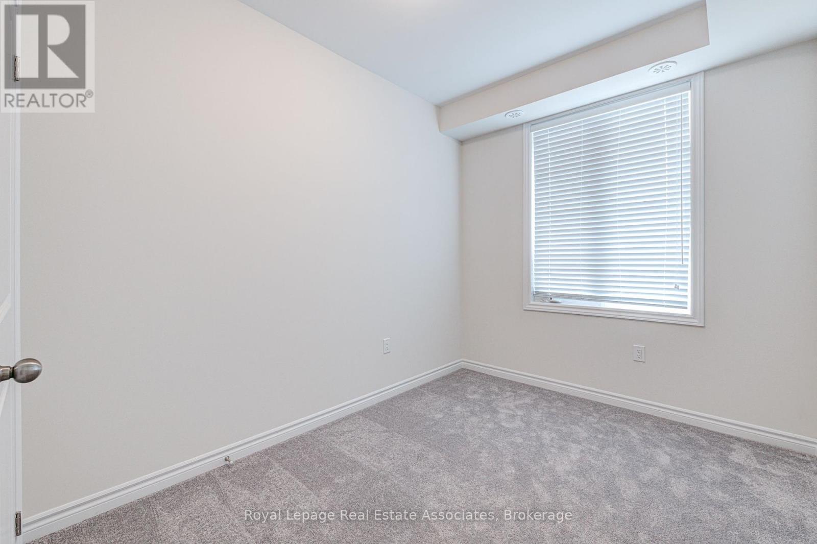 53 - 383 Dundas Street E, Hamilton, Ontario  L8B 1X6 - Photo 10 - X12271188