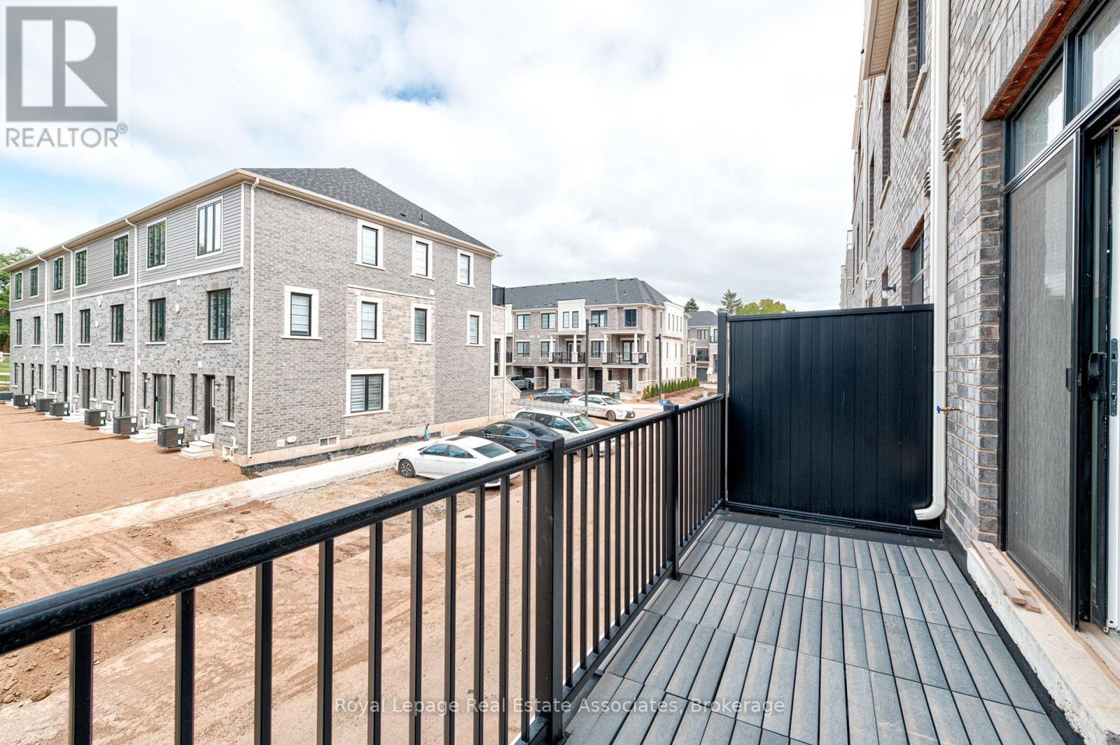 53 - 383 Dundas Street E, Hamilton, Ontario  L8B 1X6 - Photo 19 - X12271188