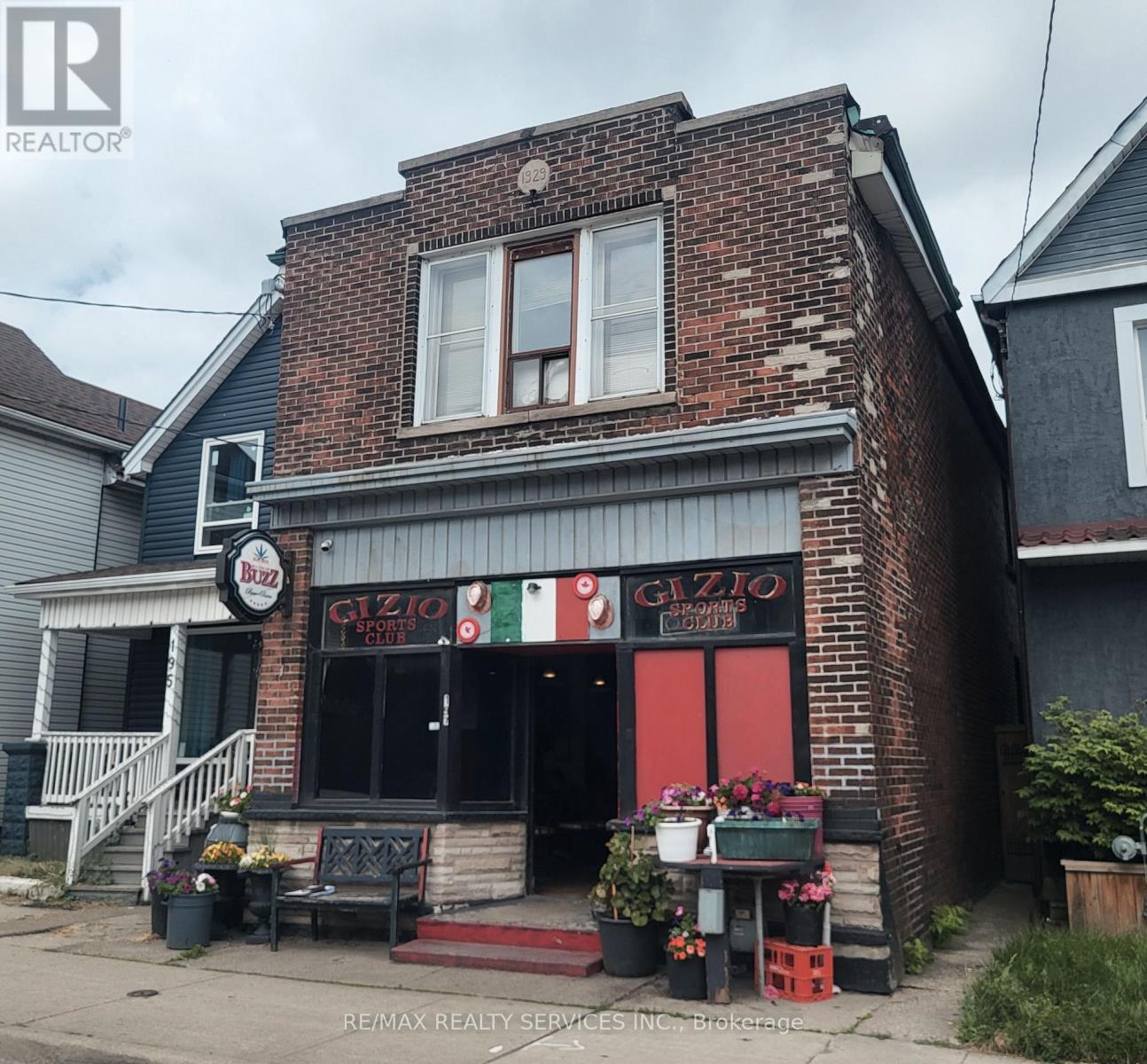 197 Sherman Avenue N, Hamilton (Gibson), Ontario  L8L 6M8 - Photo 2 - X12271226