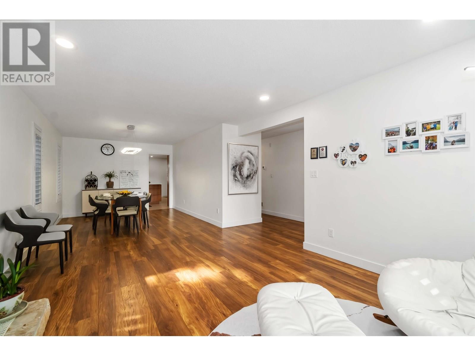 10520 Yarmish Drive, Richmond, British Columbia  V7E 5E7 - Photo 6 - R3024476