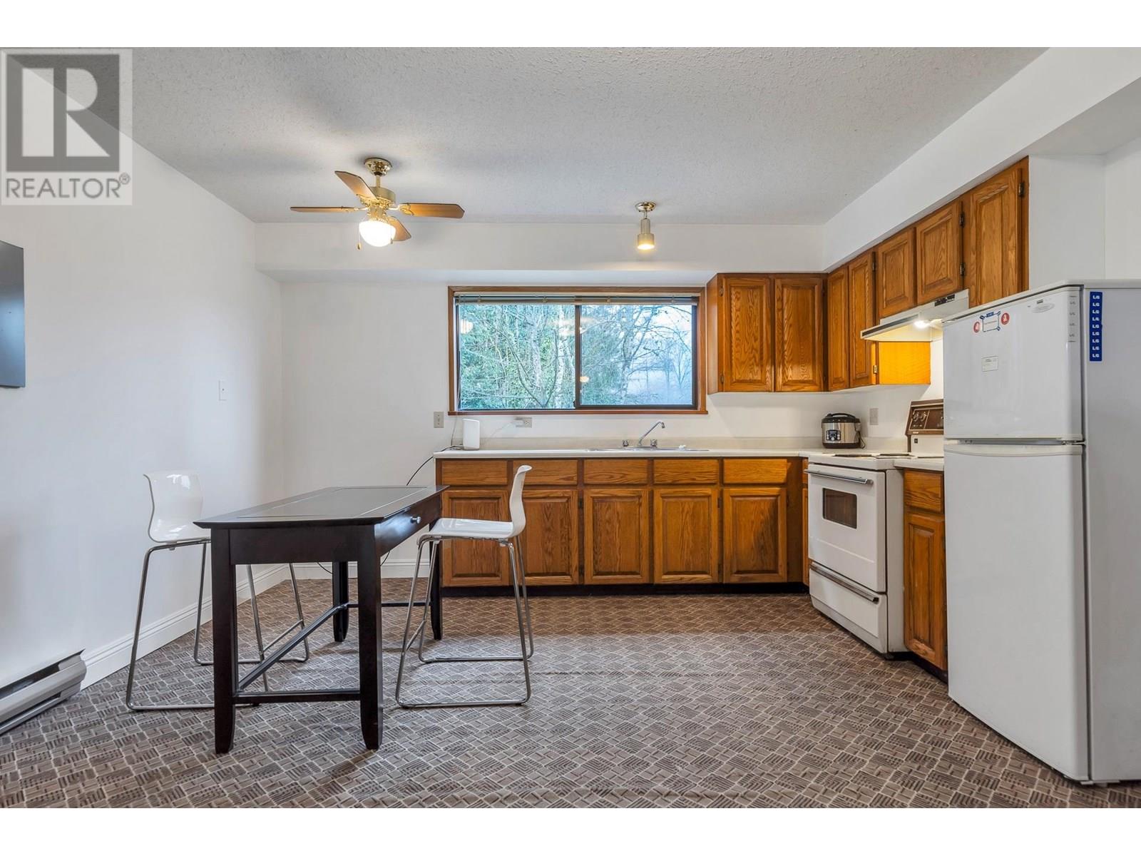 3775 Lincoln Avenue, Coquitlam, British Columbia  V3E 3H8 - Photo 10 - R3024493