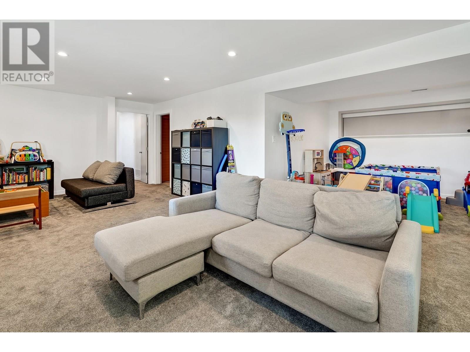 821 Jackson Crescent, New Westminster, British Columbia  V3L 4S1 - Photo 30 - R3024547