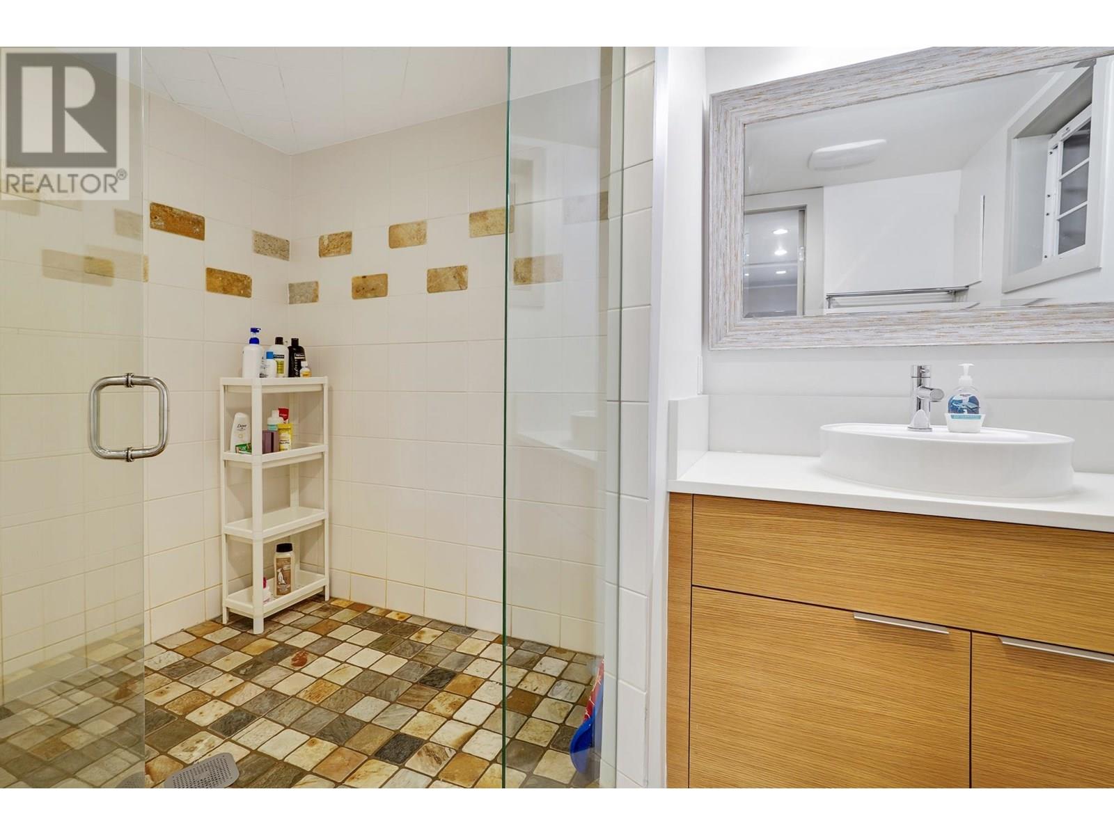 821 Jackson Crescent, New Westminster, British Columbia  V3L 4S1 - Photo 35 - R3024547