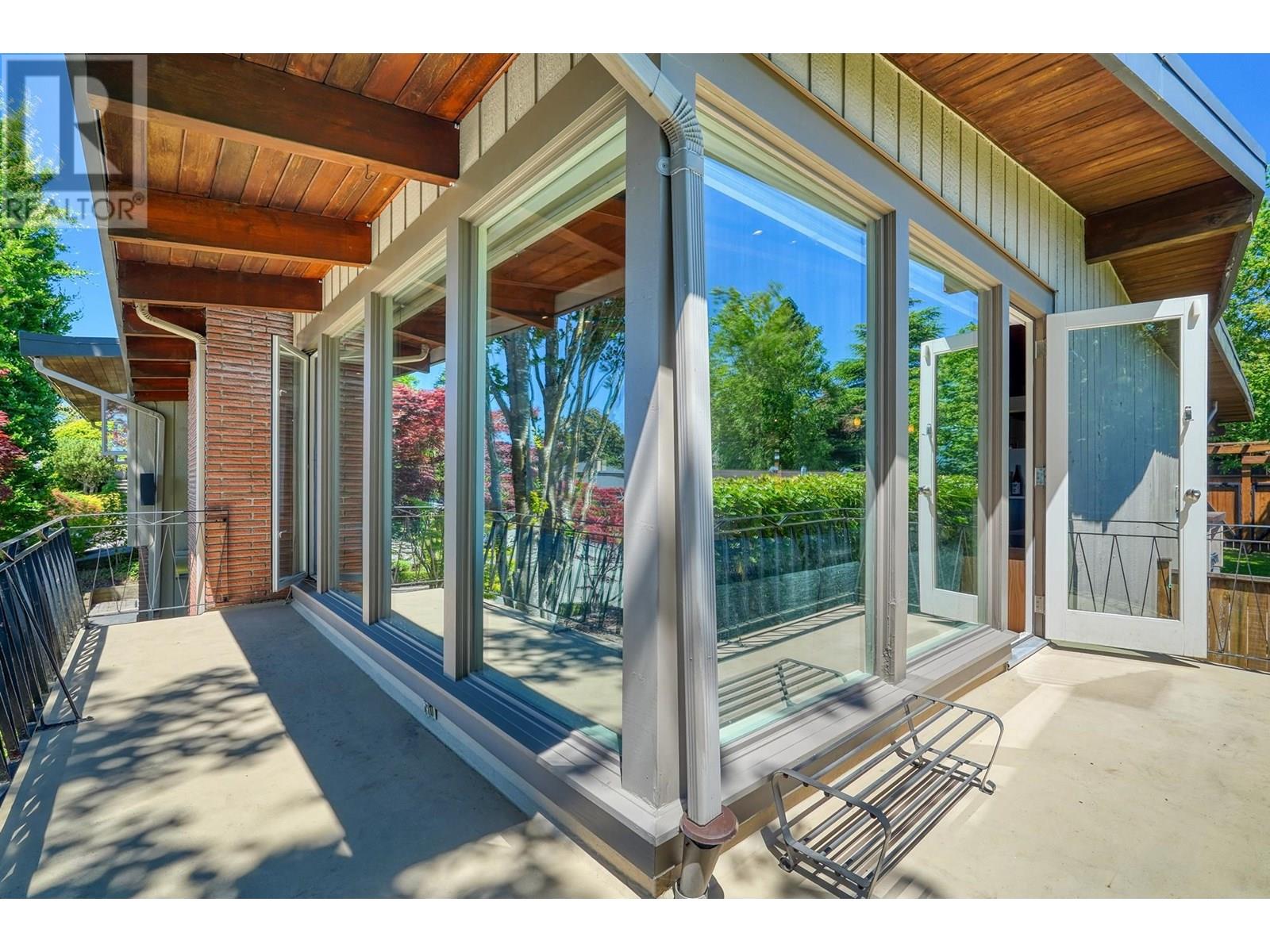821 Jackson Crescent, New Westminster, British Columbia  V3L 4S1 - Photo 8 - R3024547