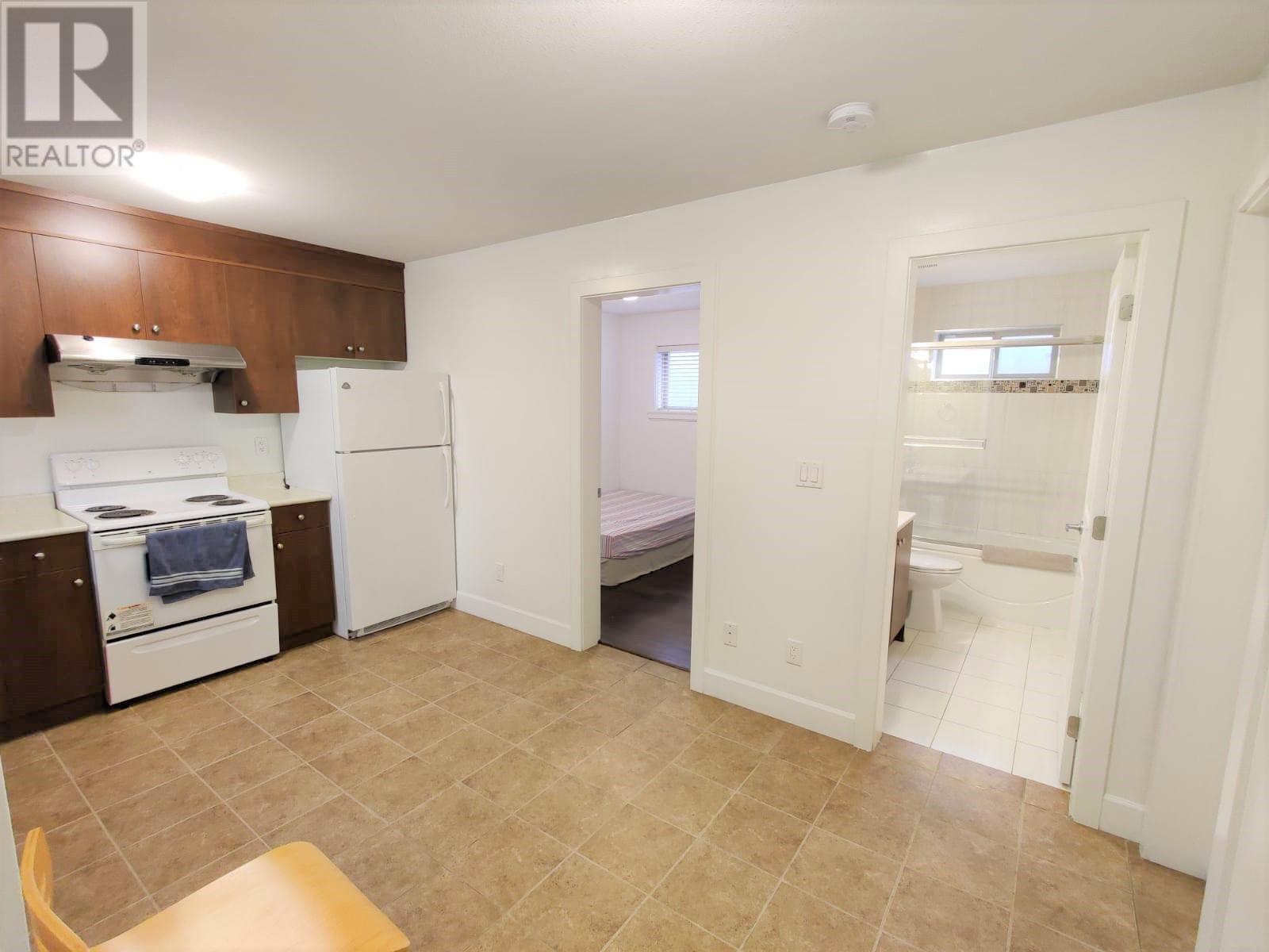 Garden 5973 Woodsworth Street, Burnaby, British Columbia  V5G 1S9 - Photo 5 - R3024556