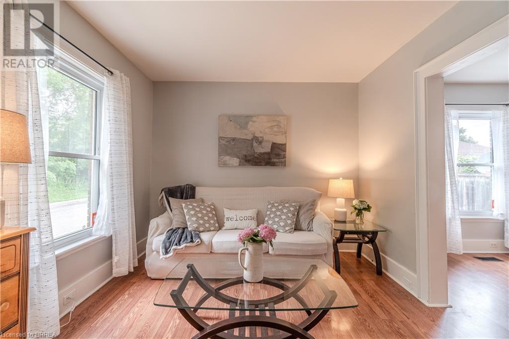 Property at 182 DURHAM Street image 5