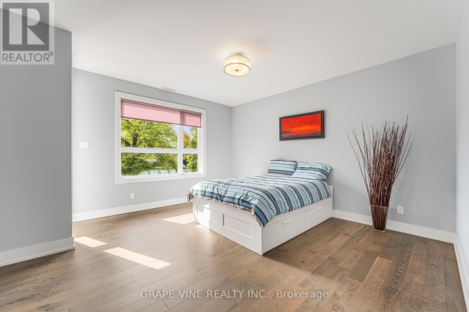 315 Crestview Road, Ottawa, Ontario  K1H 5G4 - Photo 34 - X12271276