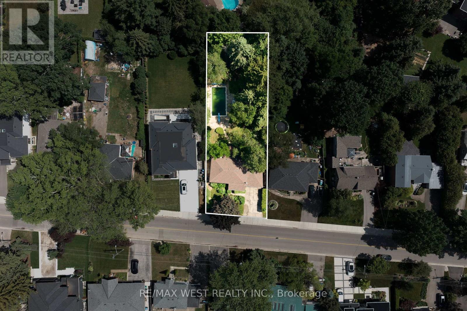 Property at 1569 KENMUIR AVENUE image 2