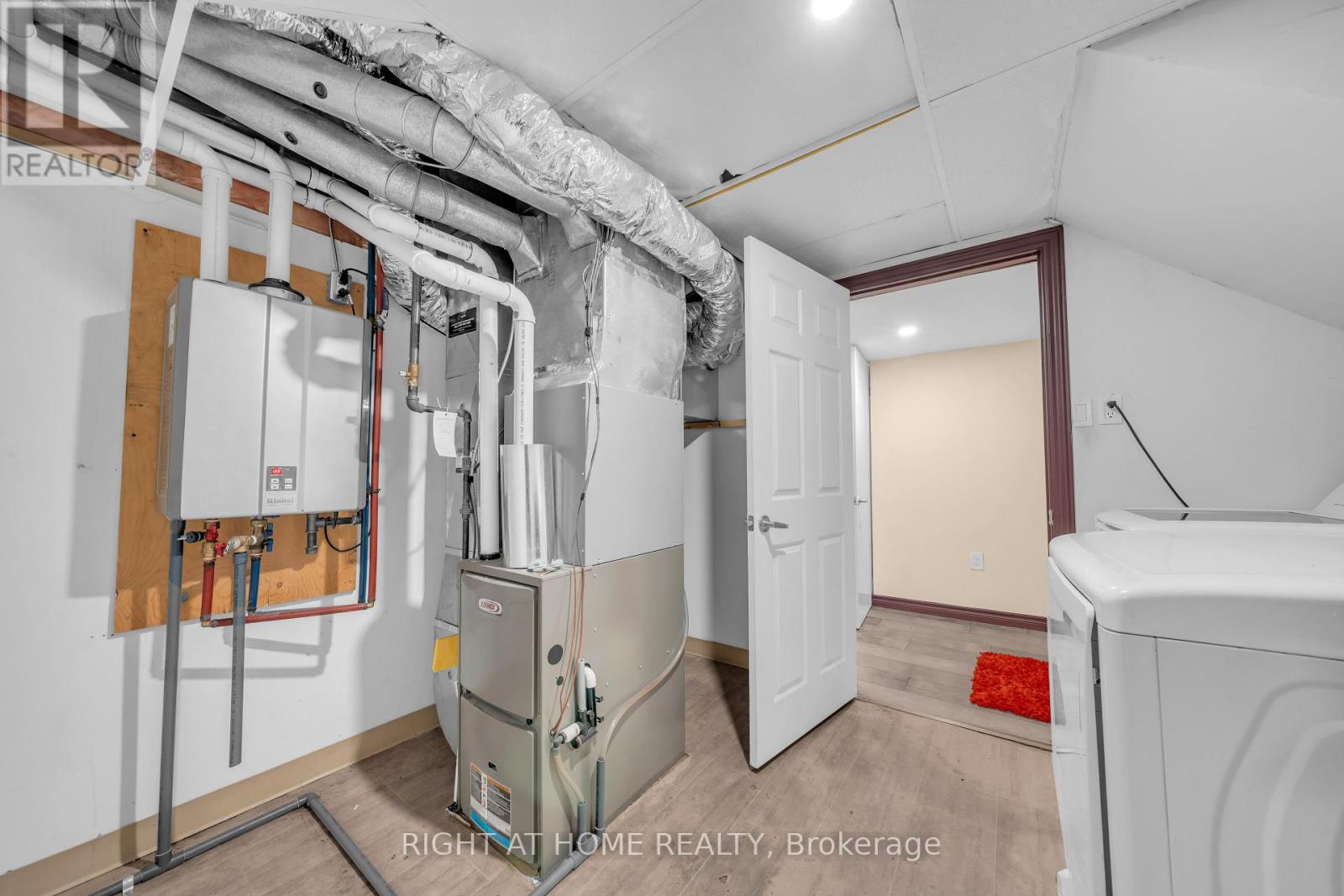 7651 Swan Street, Niagara Falls, Ontario  L2H 2R1 - Photo 25 - X12264417
