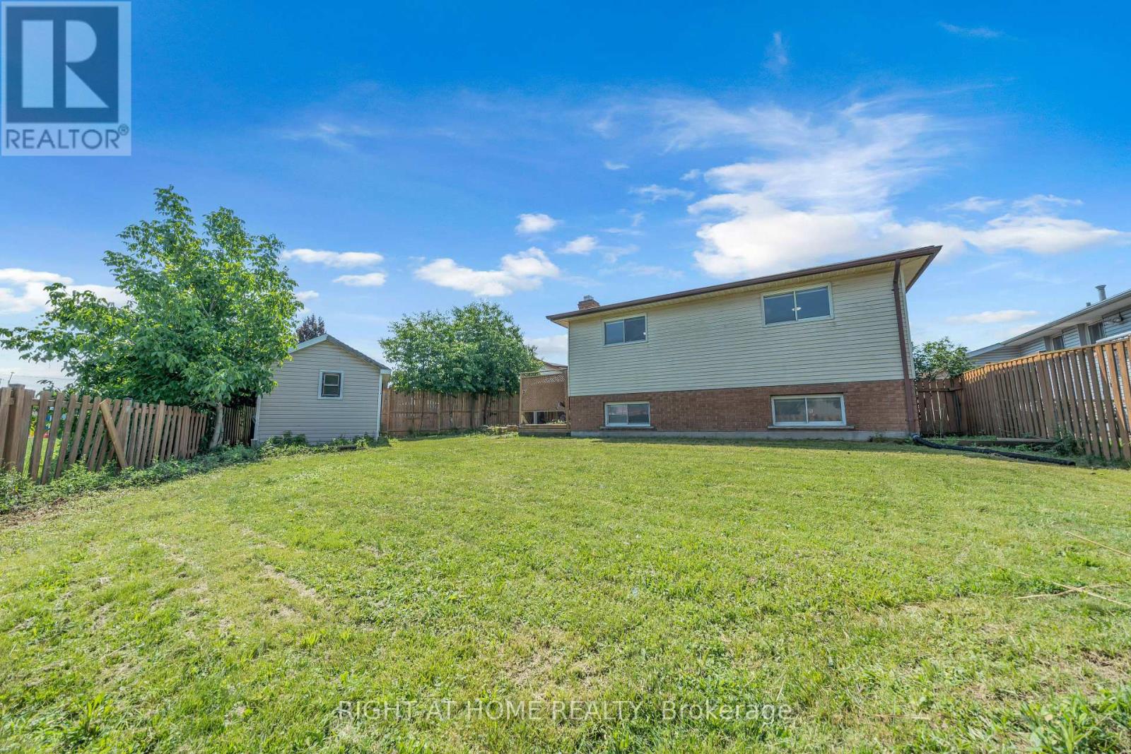 7651 Swan Street, Niagara Falls, Ontario  L2H 2R1 - Photo 32 - X12264417