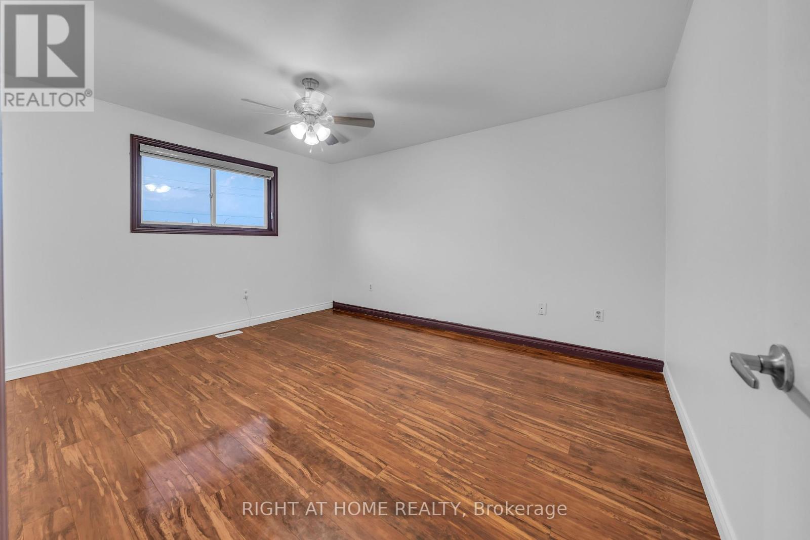 7651 Swan Street, Niagara Falls, Ontario  L2H 2R1 - Photo 37 - X12264417