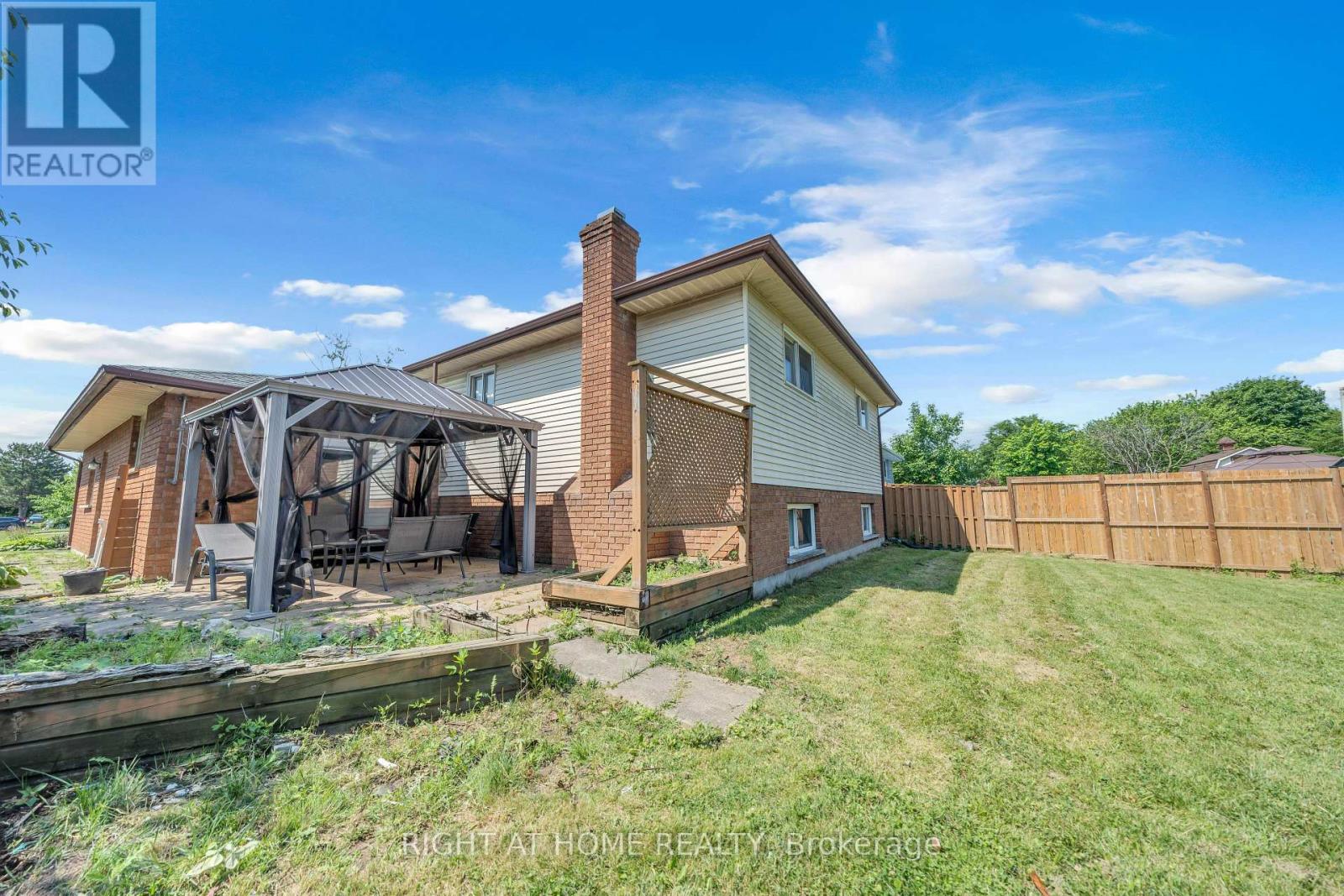 7651 Swan Street, Niagara Falls, Ontario  L2H 2R1 - Photo 31 - X12264417