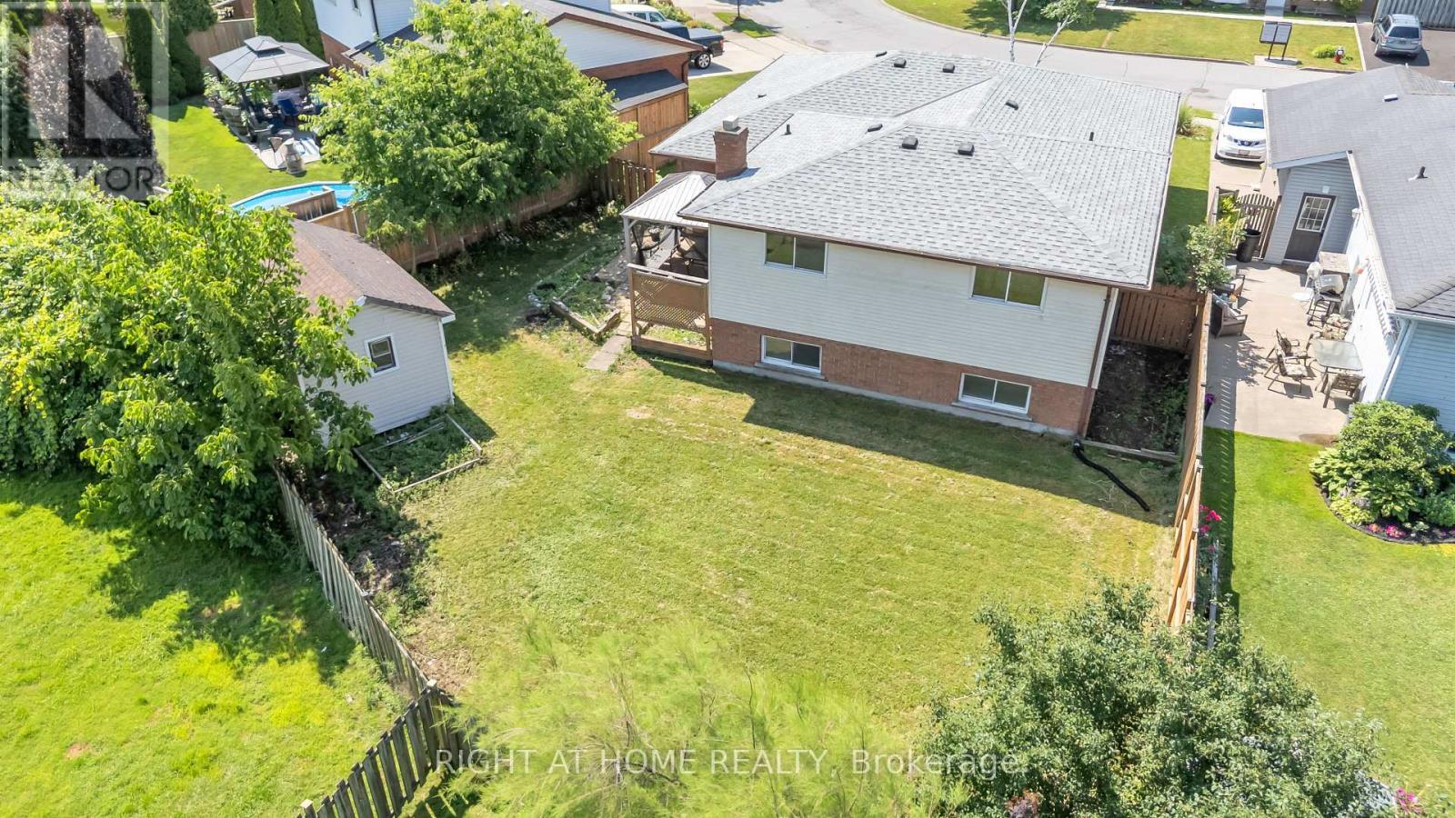 7651 Swan Street, Niagara Falls, Ontario  L2H 2R1 - Photo 35 - X12264417