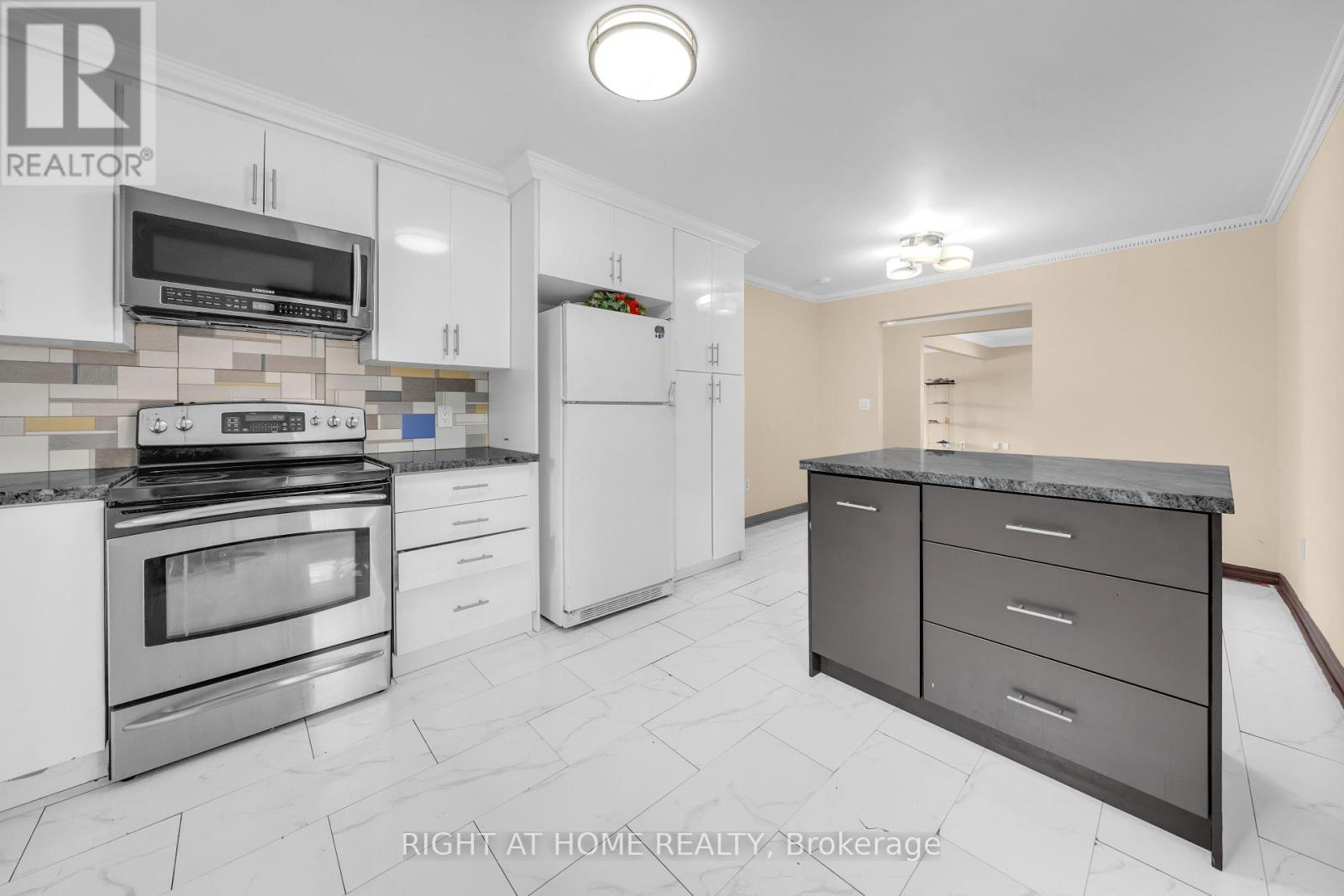 7651 Swan Street, Niagara Falls, Ontario  L2H 2R1 - Photo 11 - X12264417