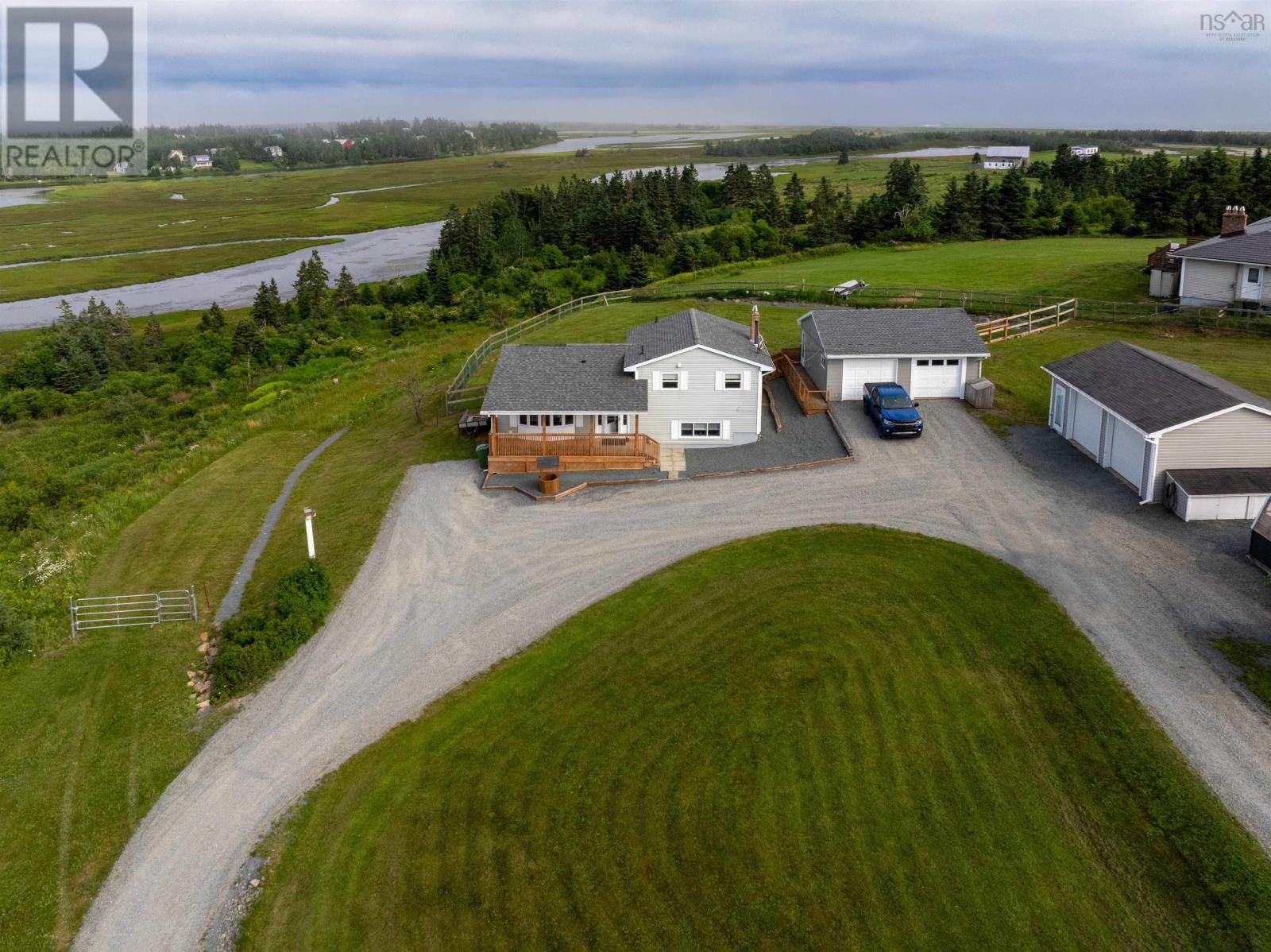 Property at 408 West Lawrencetown Road image 4