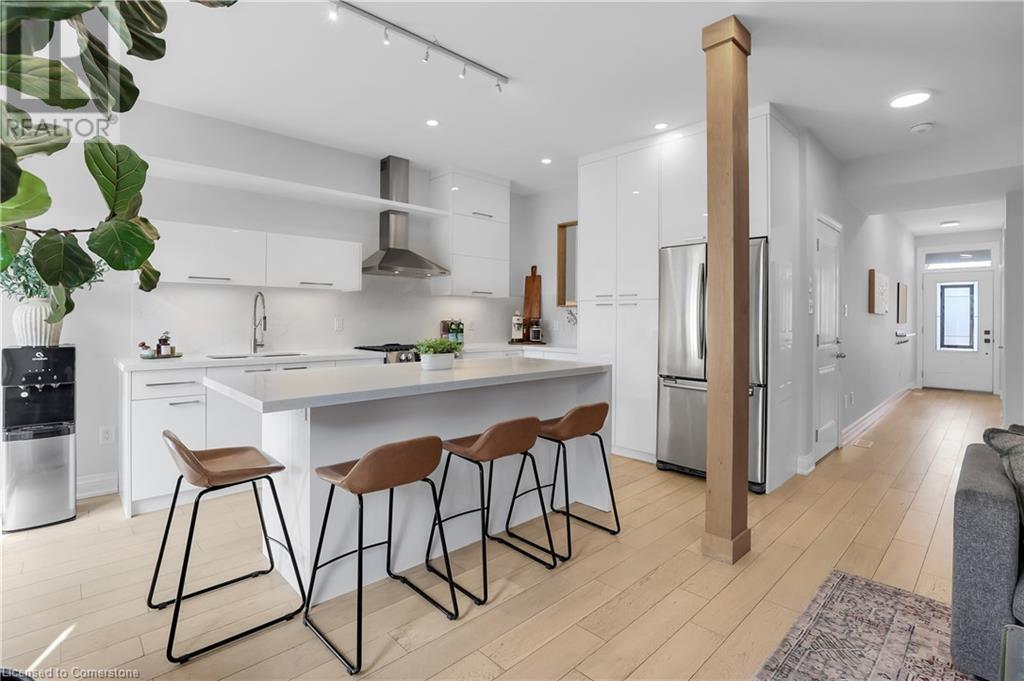 Property at 8 NELLES Road N Unit# 9 image 4