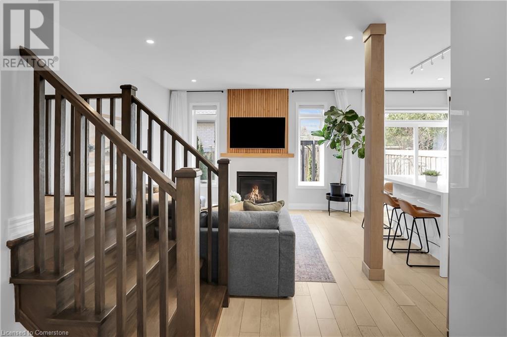 Property at 8 NELLES Road N Unit# 9 image 5