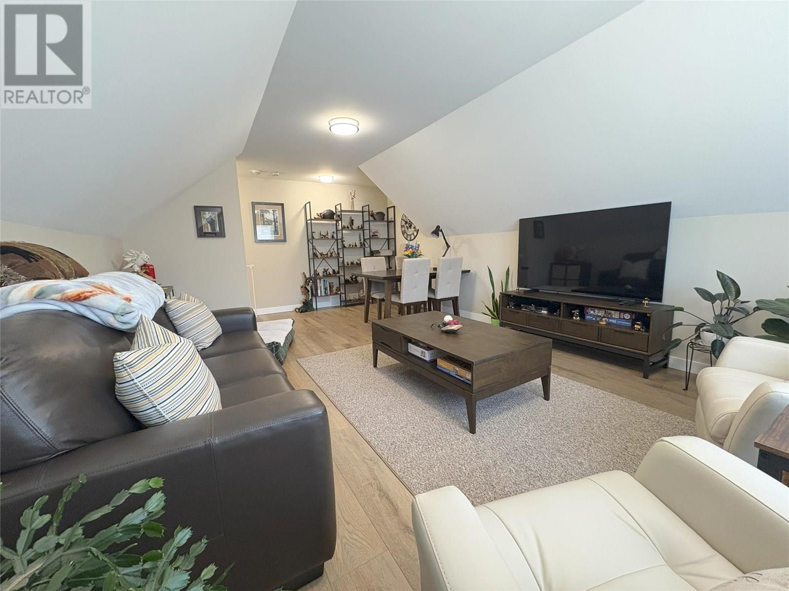 6909 Columbia Ridge Drive, Fairmont Hot Springs, British Columbia  V0B 1L0 - Photo 34 - 10342194