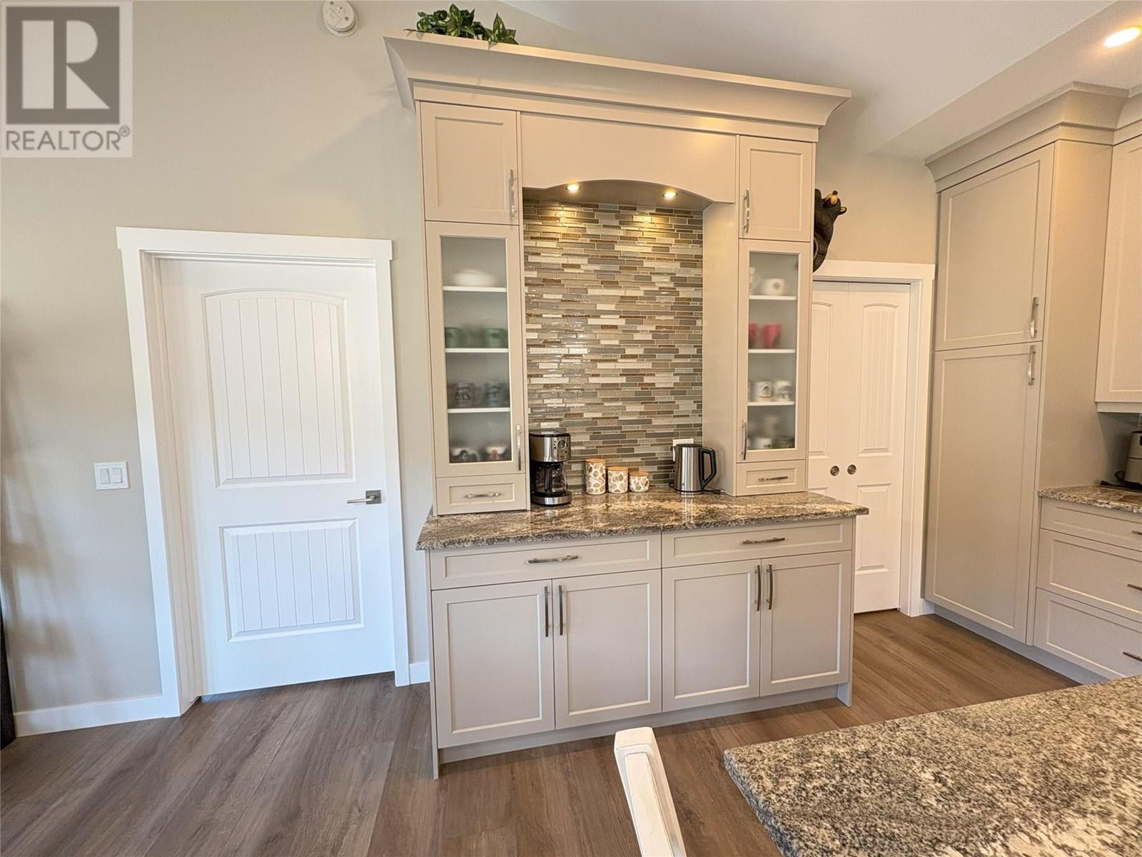 6909 Columbia Ridge Drive, Fairmont Hot Springs, British Columbia  V0B 1L0 - Photo 20 - 10342194